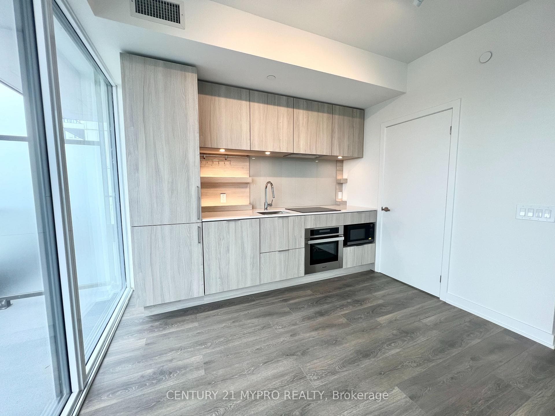 28 Ann Street Unit 1109 photo 3