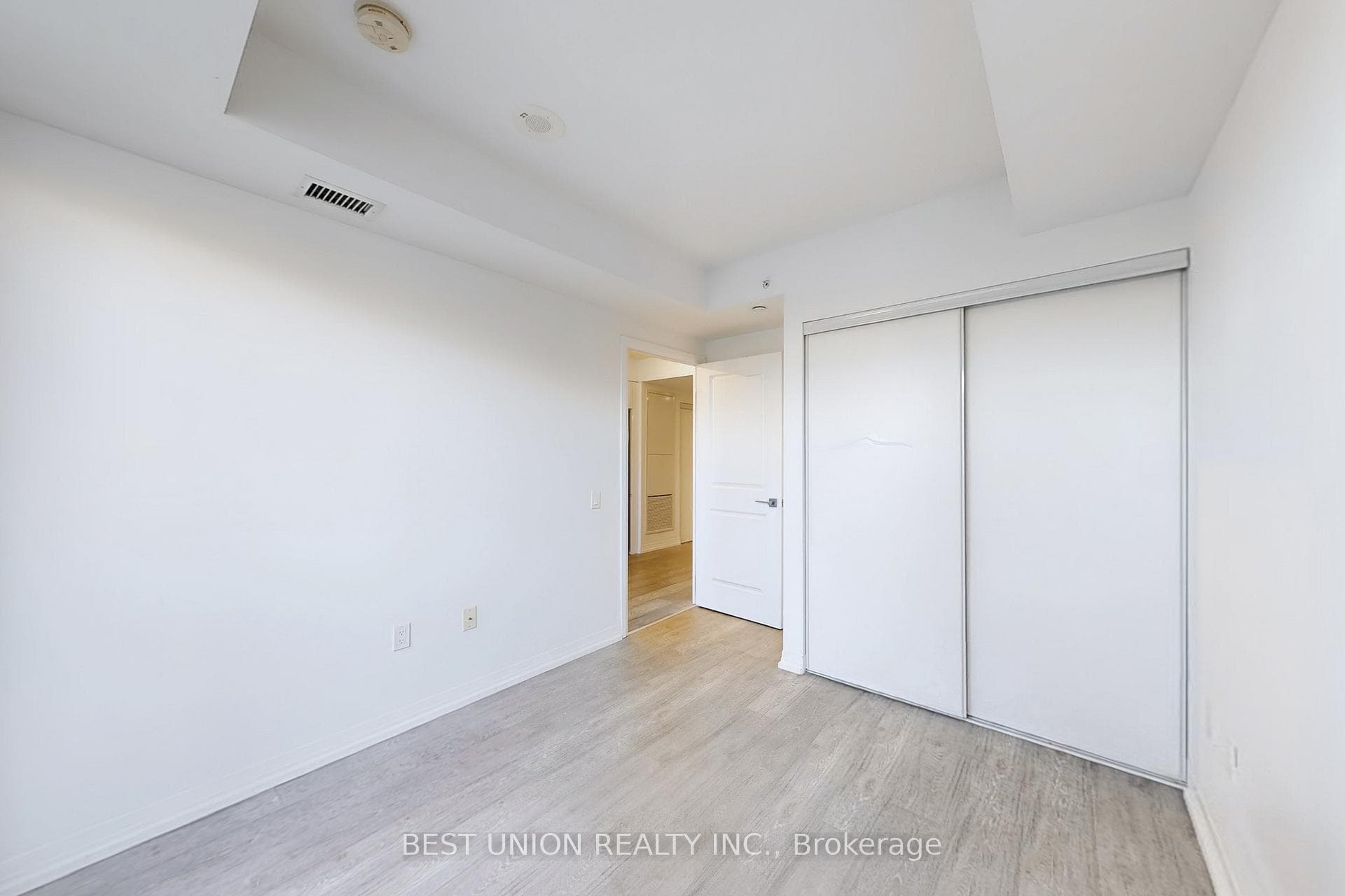 251 Jarvis Street Unit 1131 photo 24