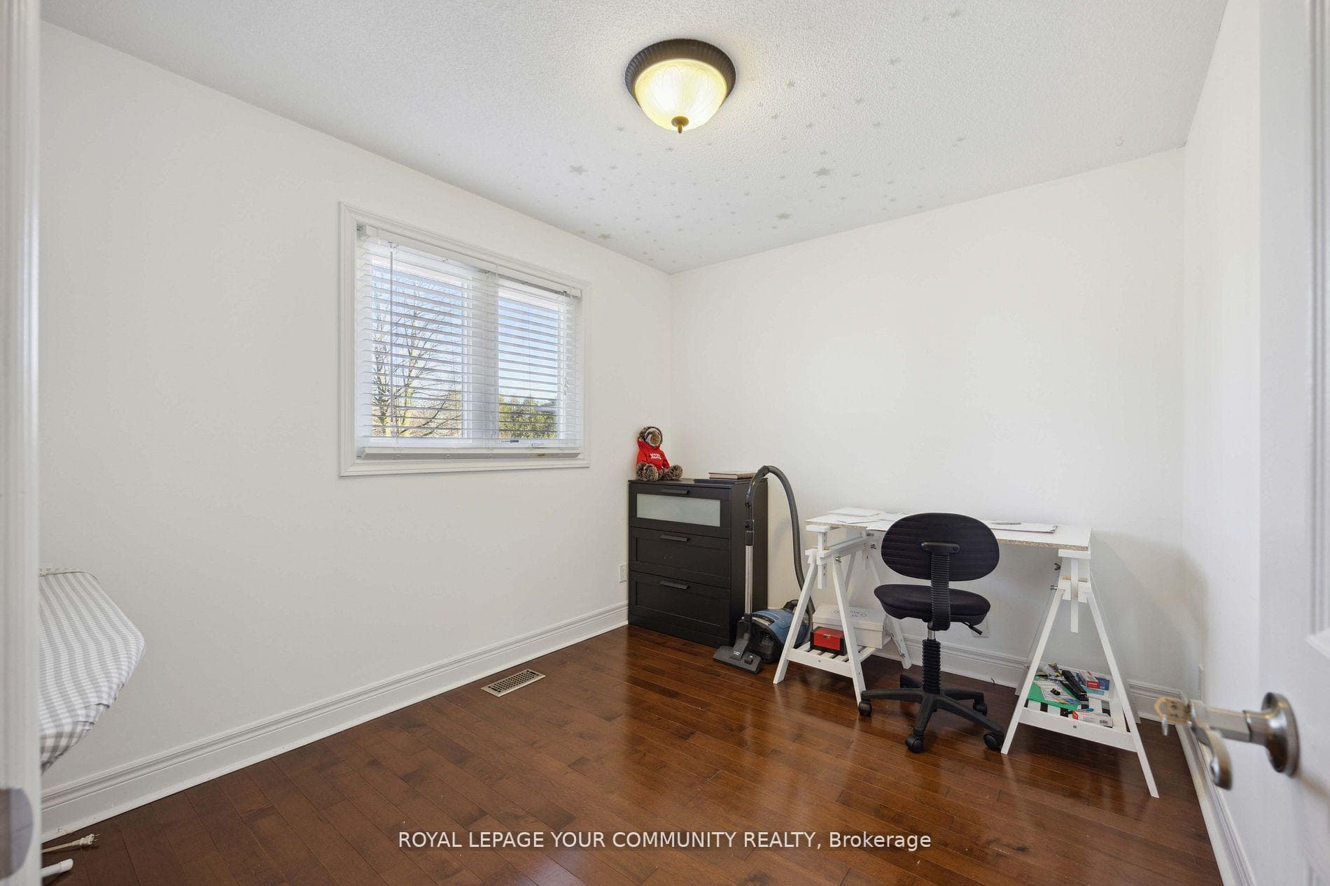 35 Hammond Drive photo 24