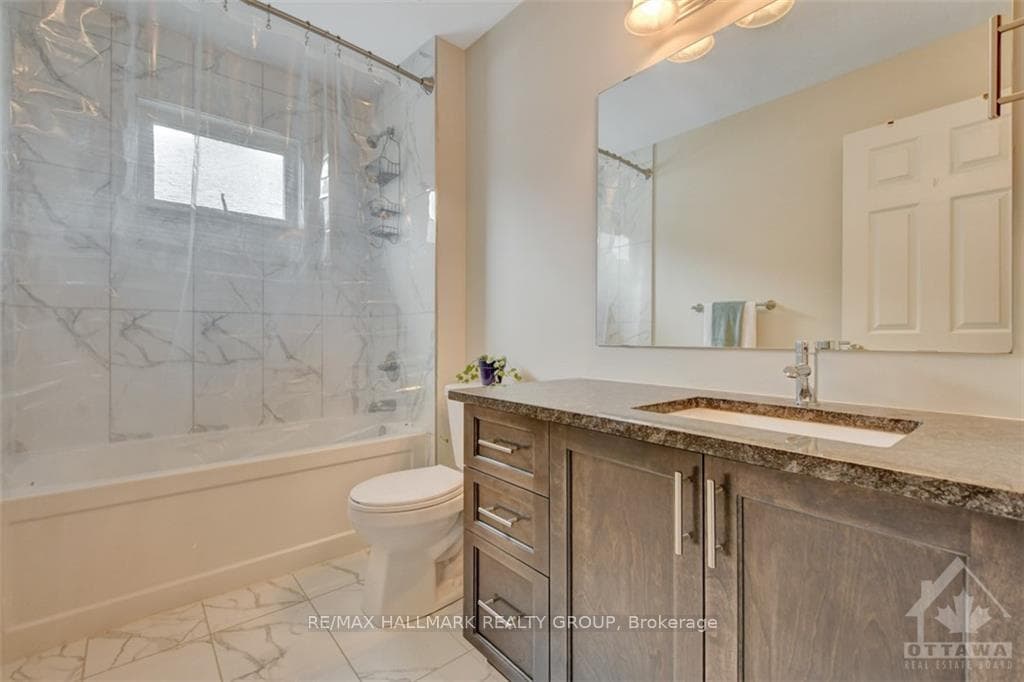 7 BORLAND Drive photo 26