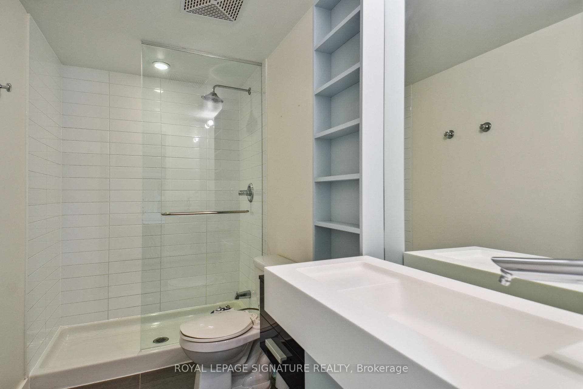 38 Dan Leckie Way Unit 223 photo 7