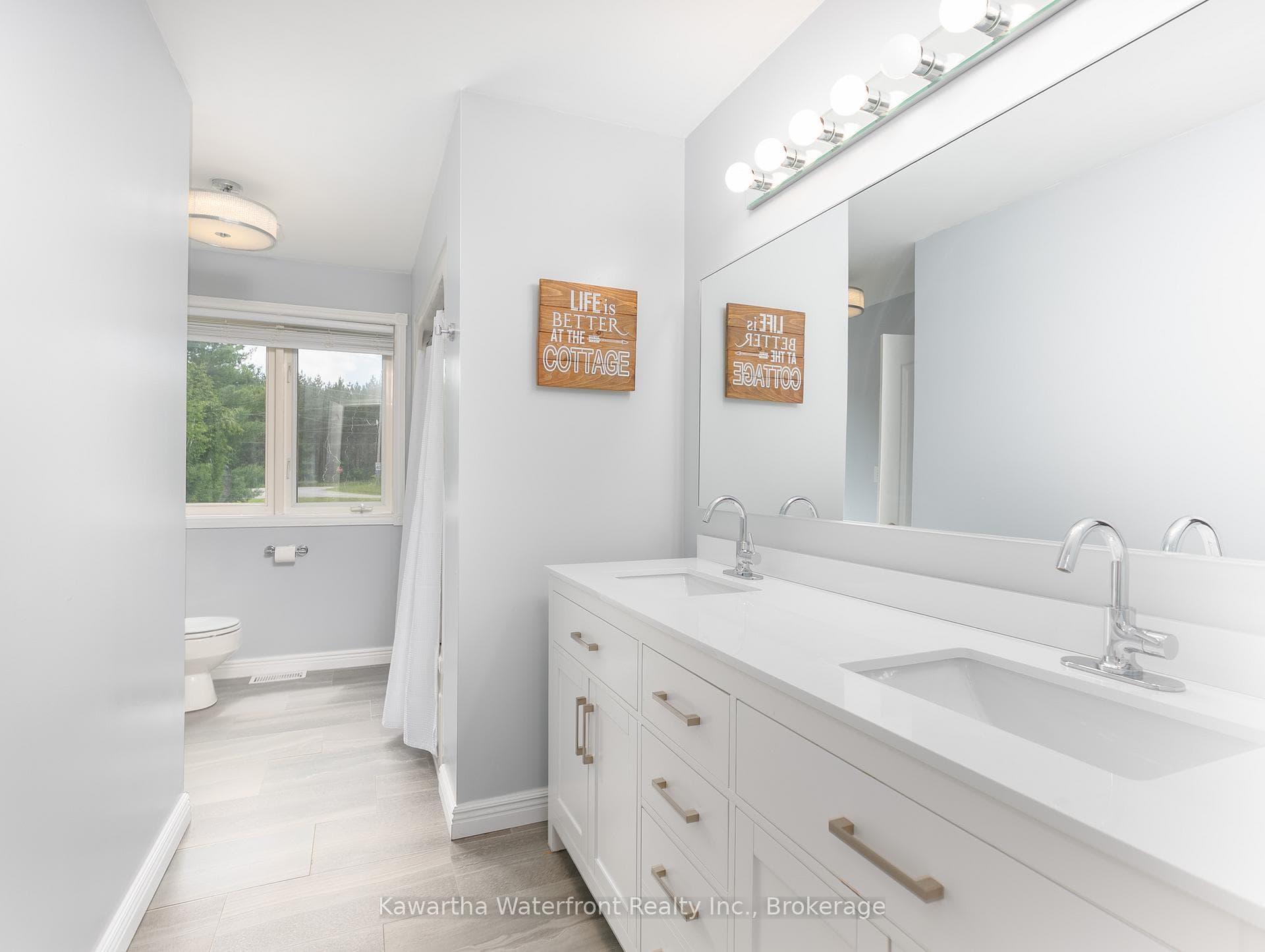 4 pc Bathroom