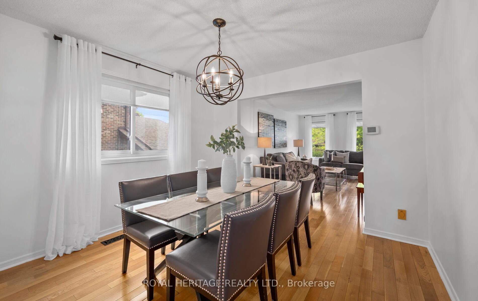 446 Broadgreen Street photo 12
