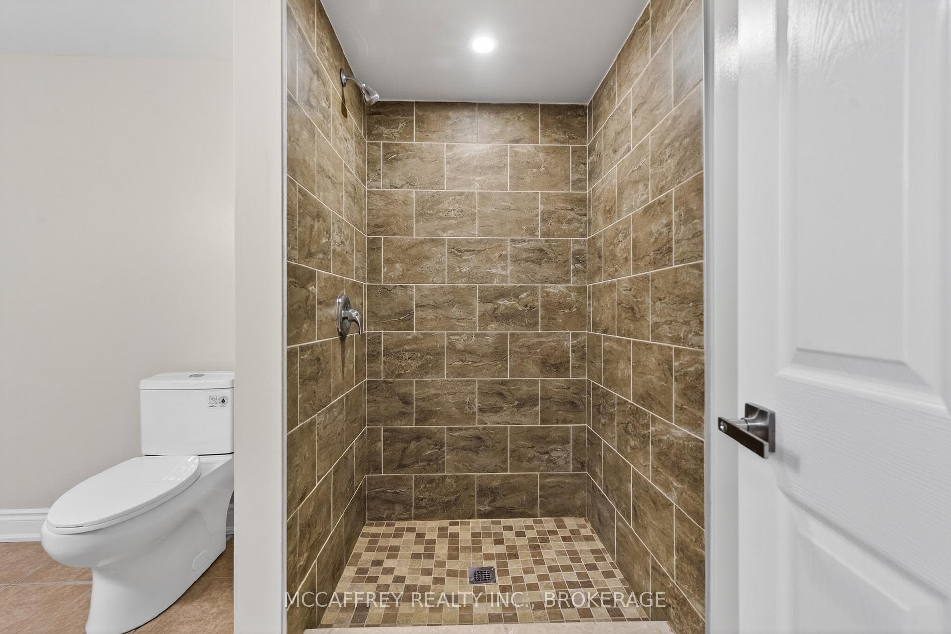 25 Kanvers Way photo 39