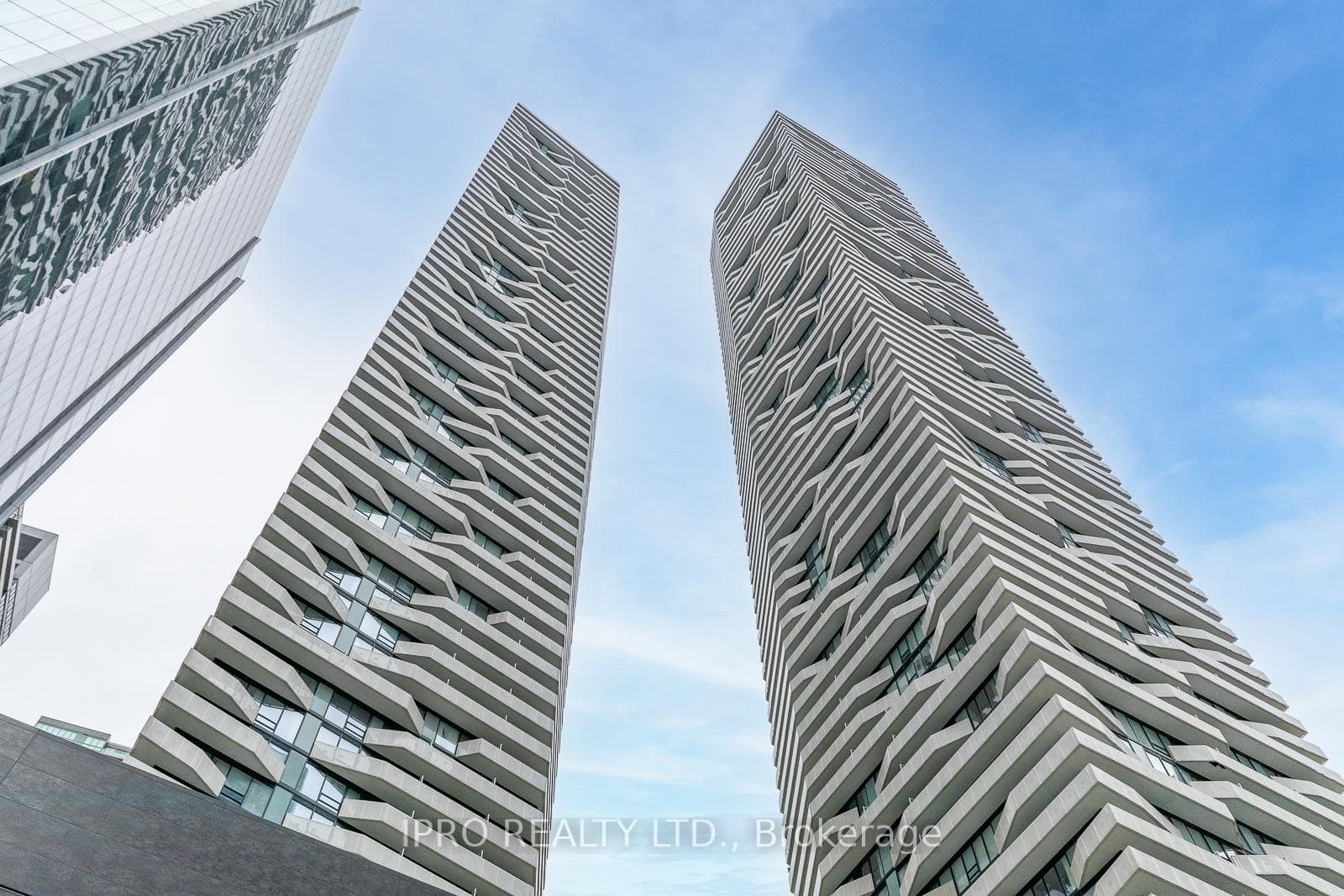 88 Harbour Street Unit 6805 photo 1