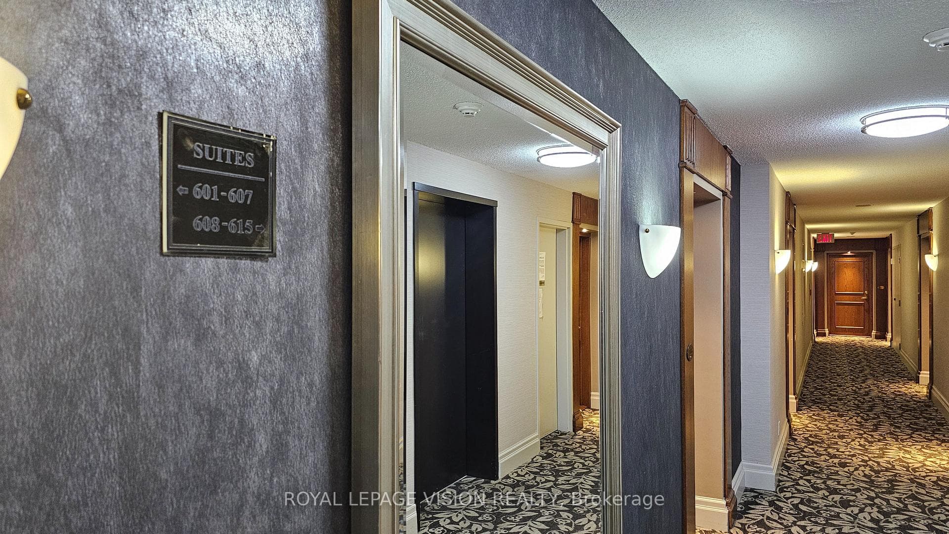 1 Lee Centre Drive Unit 609 photo 9