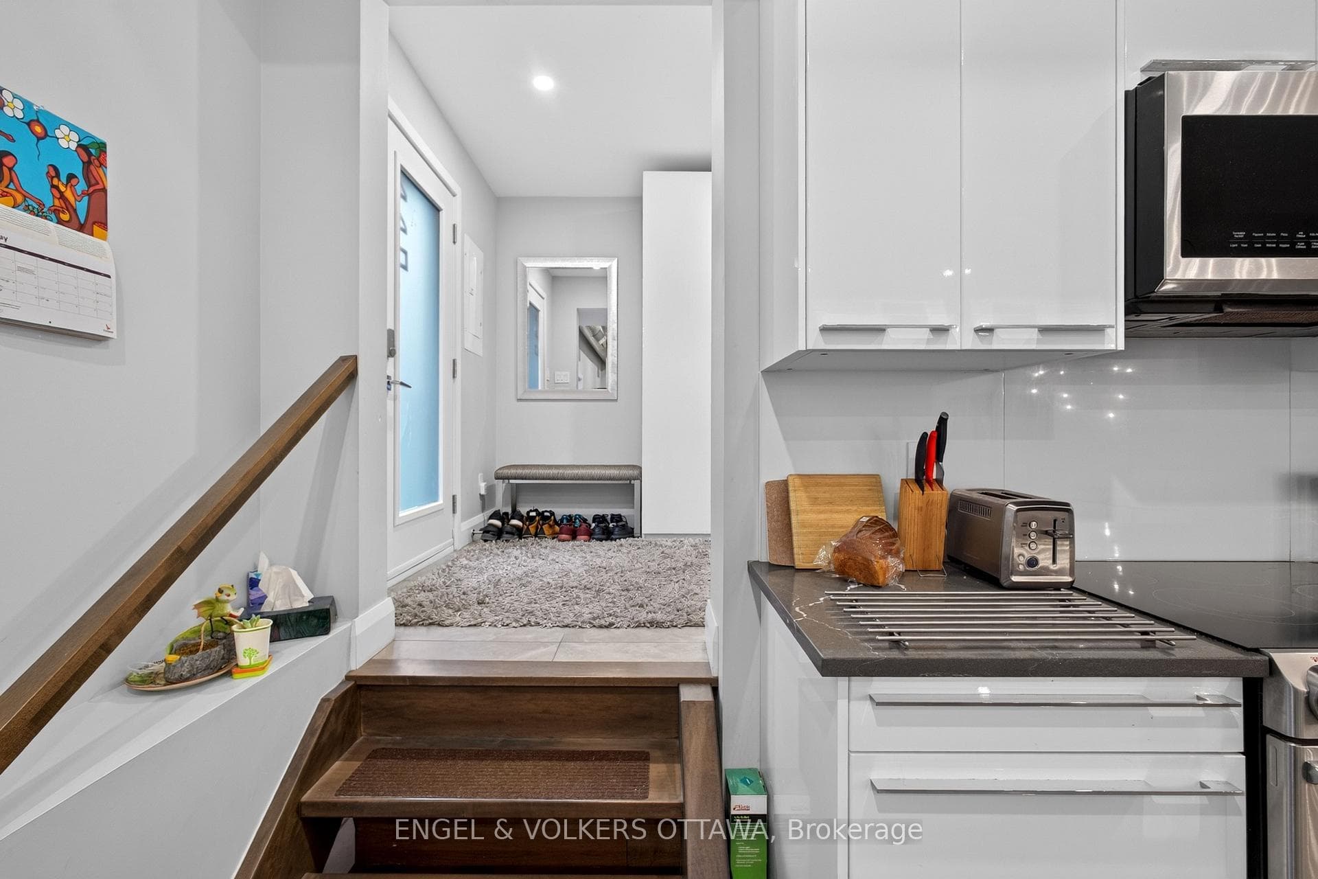44 Byron Avenue Unit D photo 23