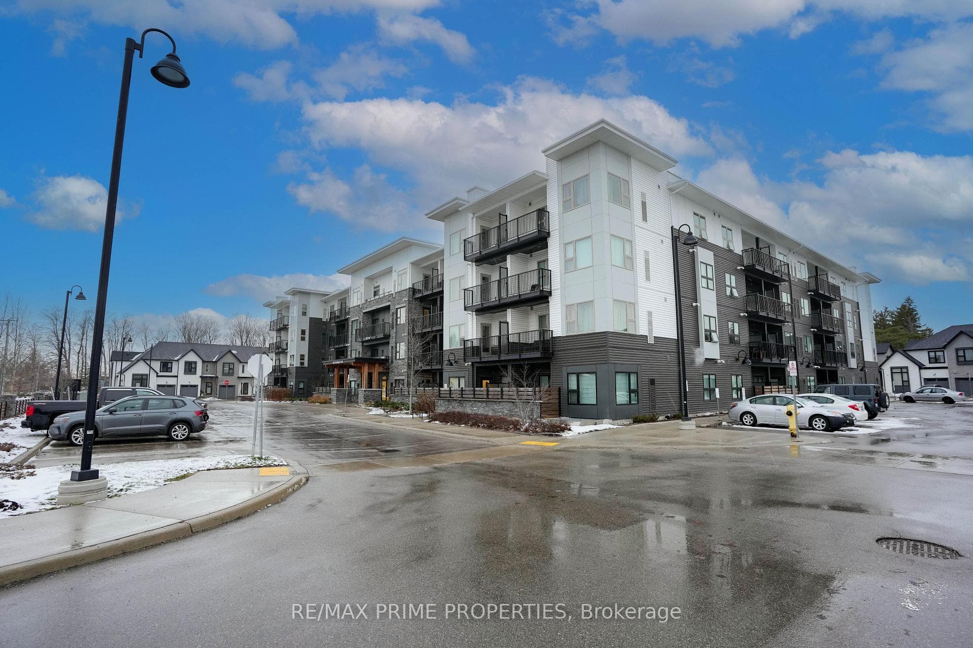 110 FERGUS Avenue Unit 135 photo 39
