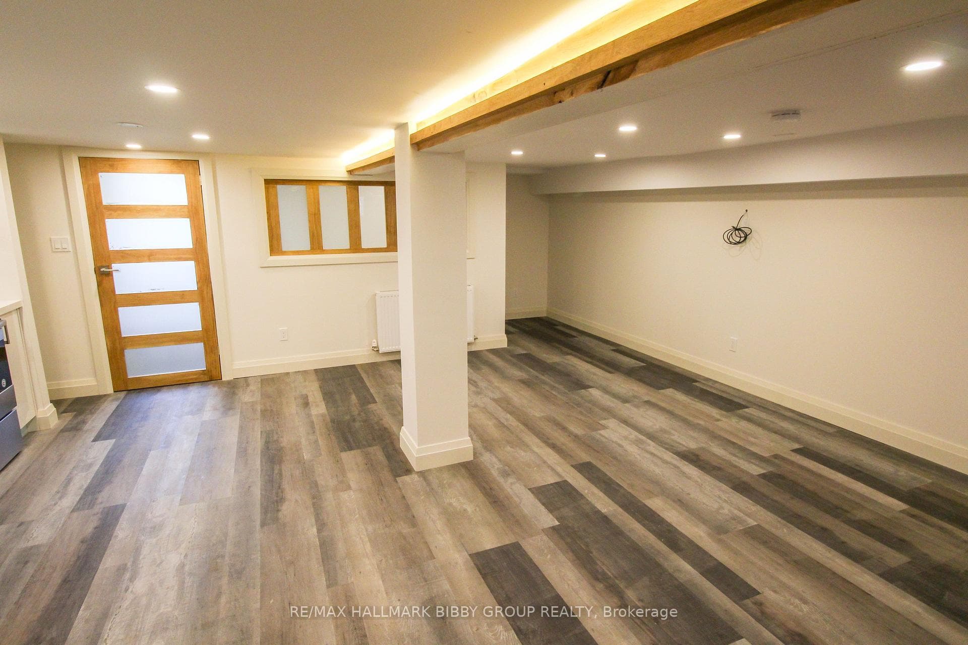 371 St Clarens Avenue Unit BSMT photo 4