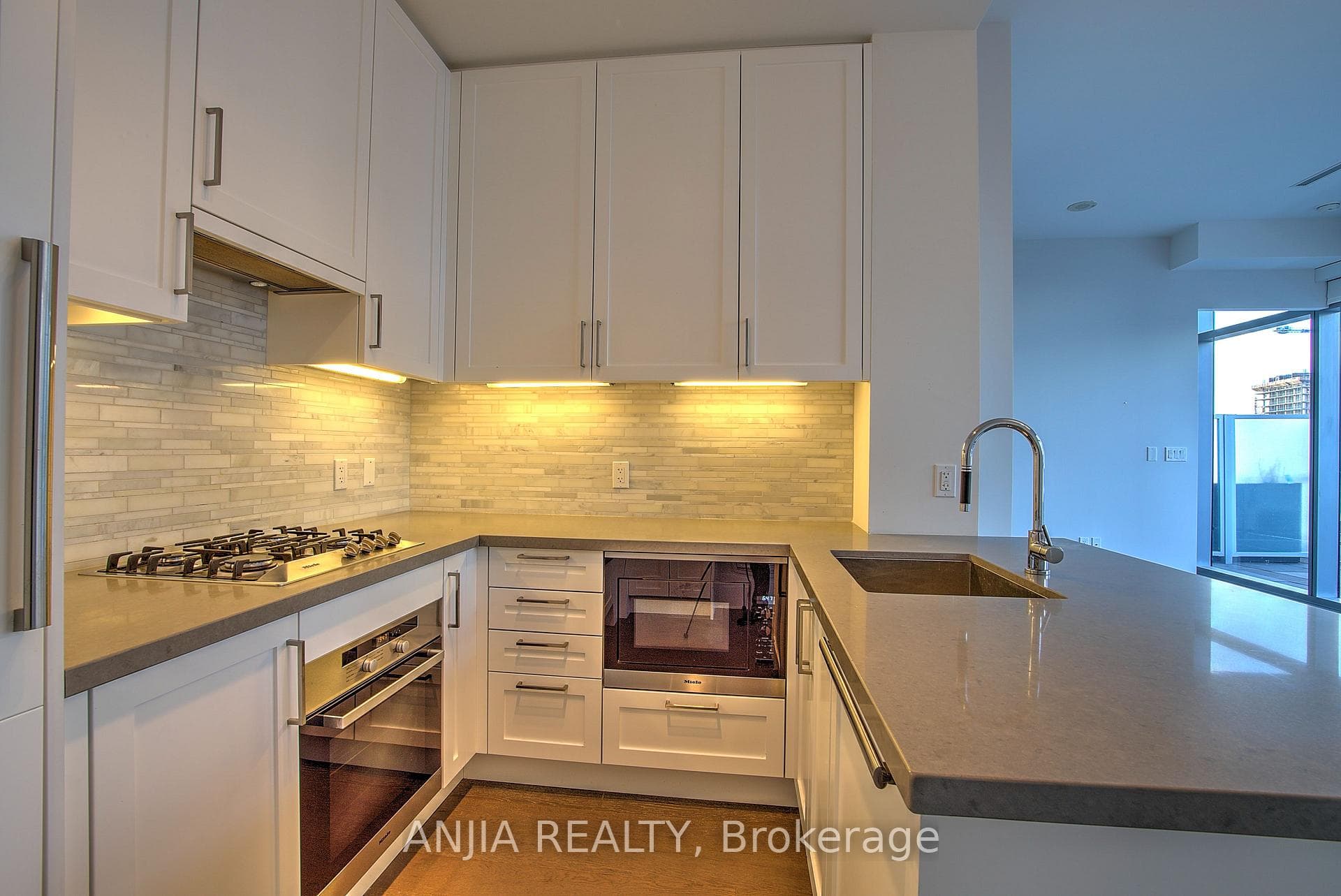 29 Queens Quay Unit ph1209 photo 32