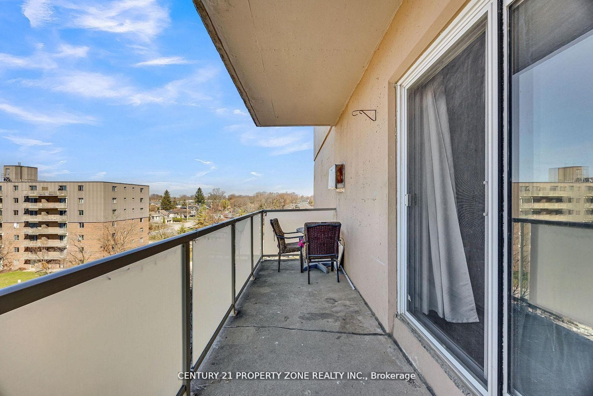 583 Mornington Avenue Unit 610 photo 22