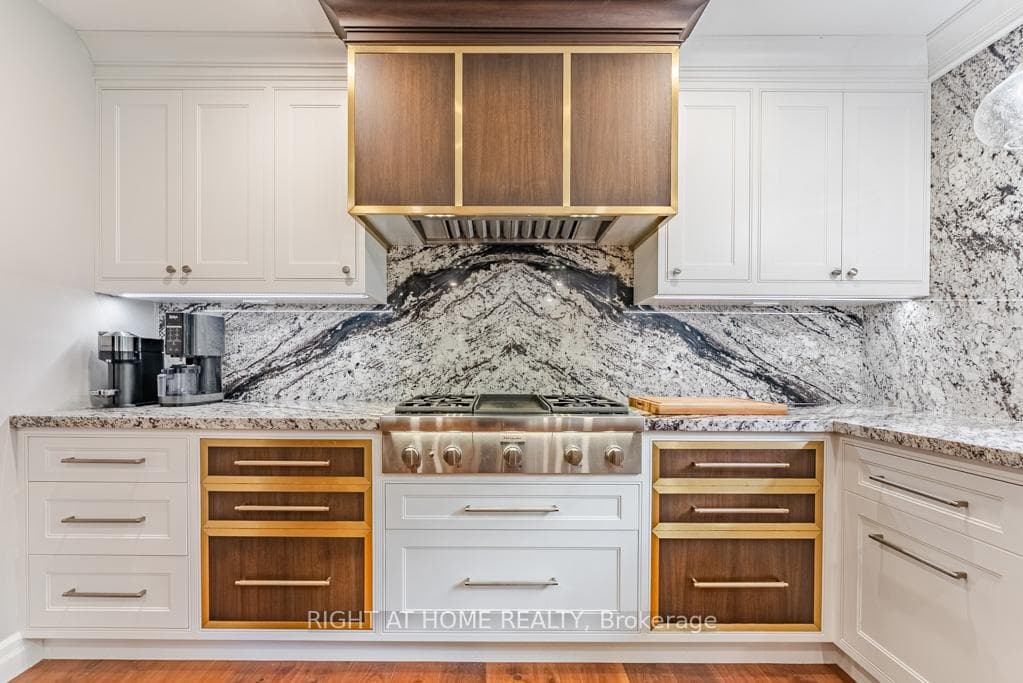 16 Snowberry Court photo 10
