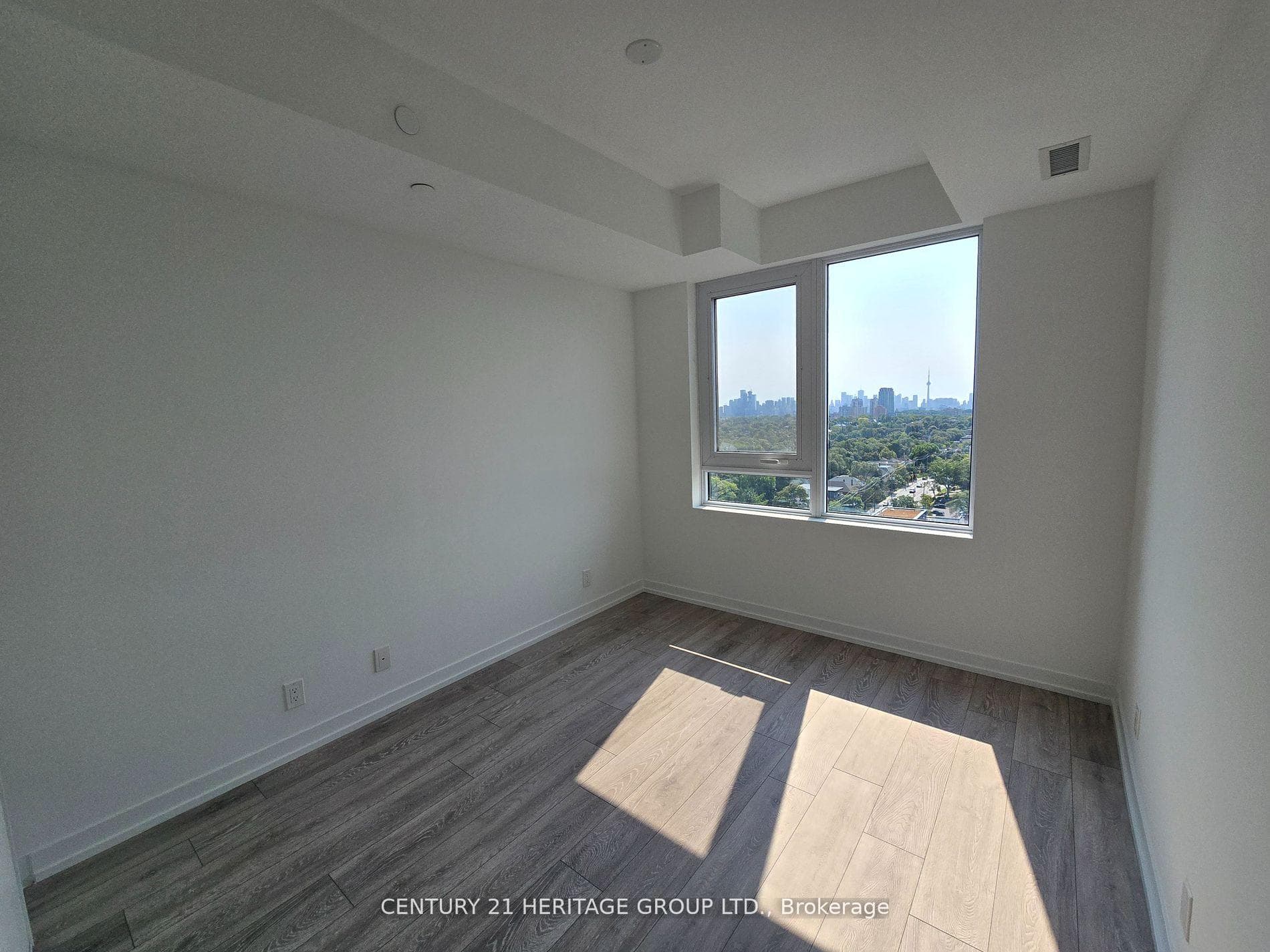 2020 Bathurst Street Unit 1805 photo 25
