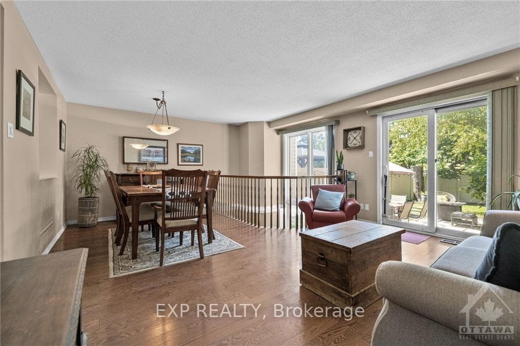 50 KENMARE Place photo 8