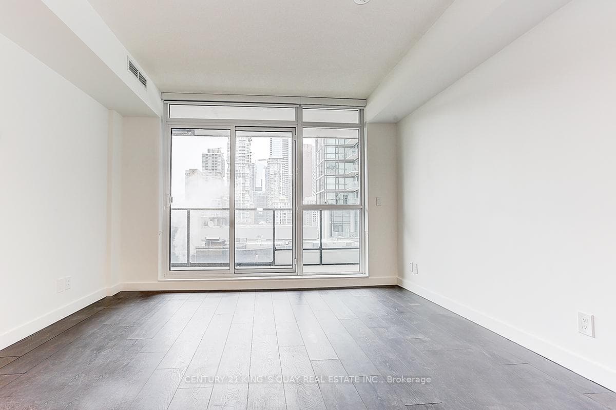 38 Widmer Street Unit 1103 photo 21