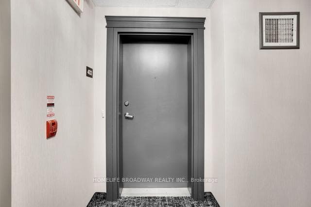 41 Ferndale Drive Unit 402 photo 9