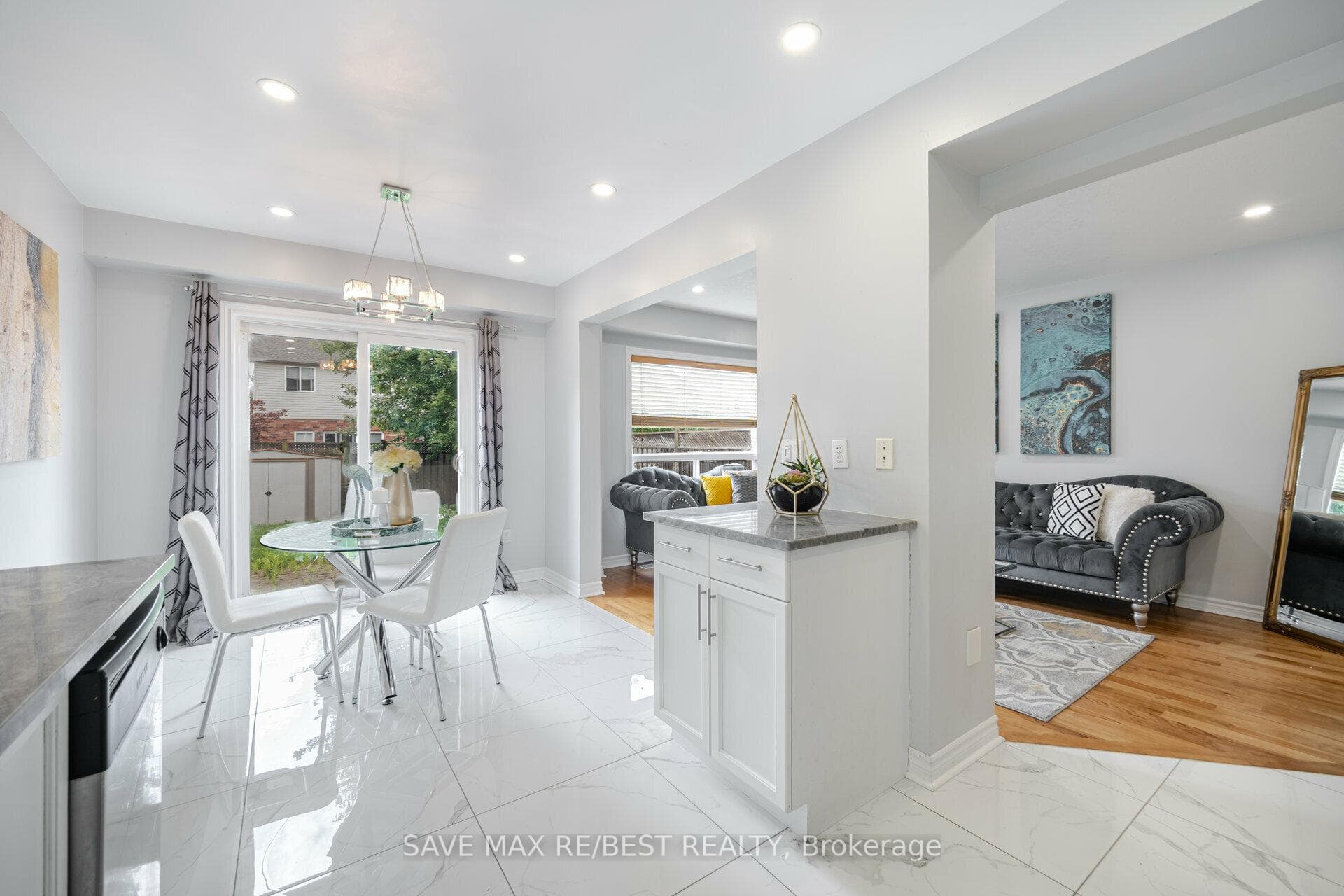 43 Sinclair Street photo 14