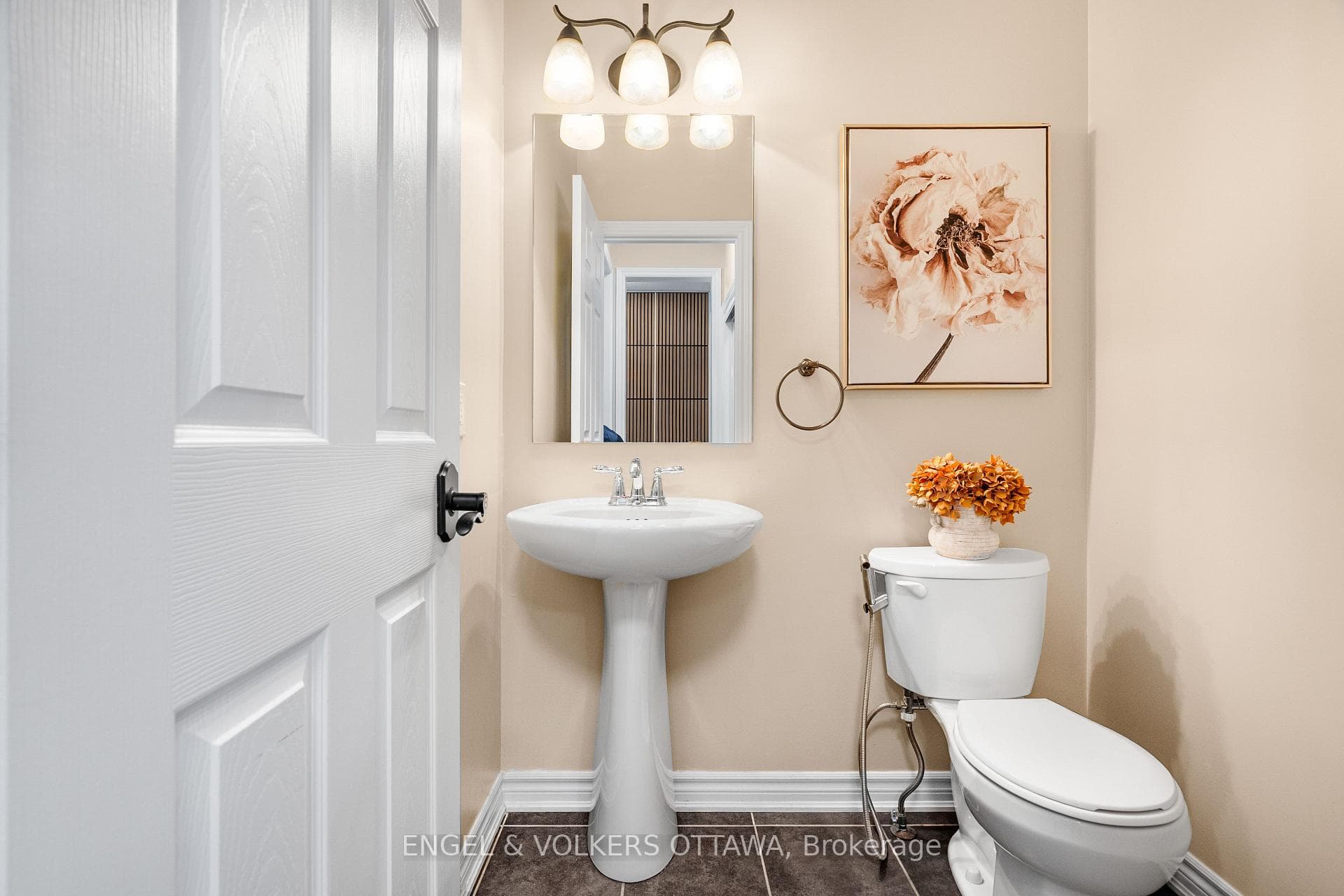 520 Brigatine Avenue photo 6
