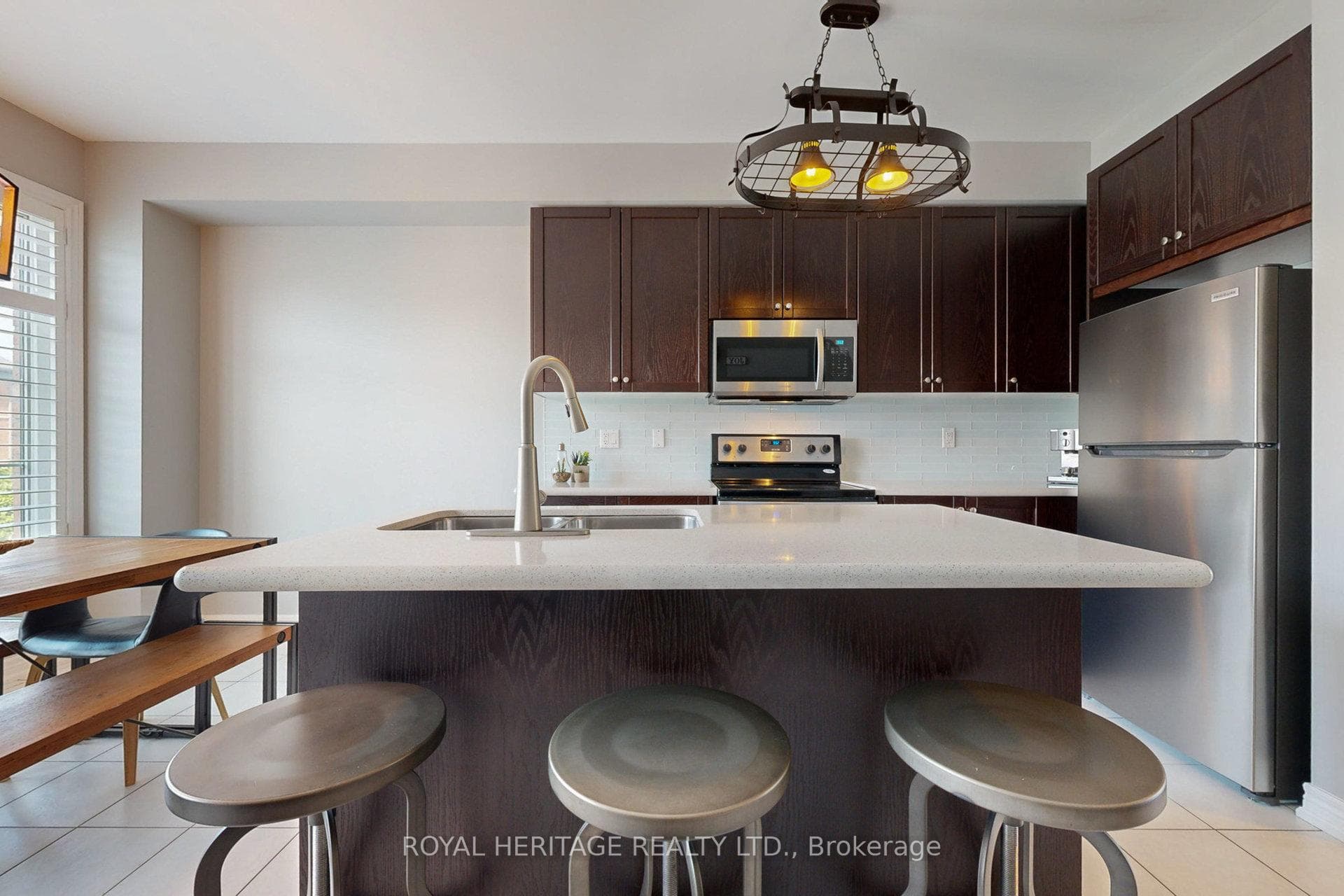 46 Belanger Crescent photo 12