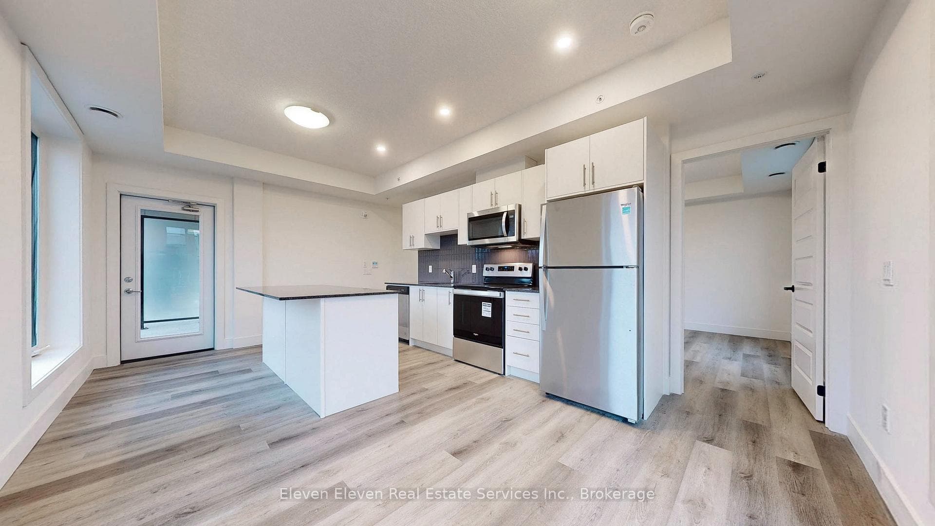 107 ROGER Street Unit 301 photo 2