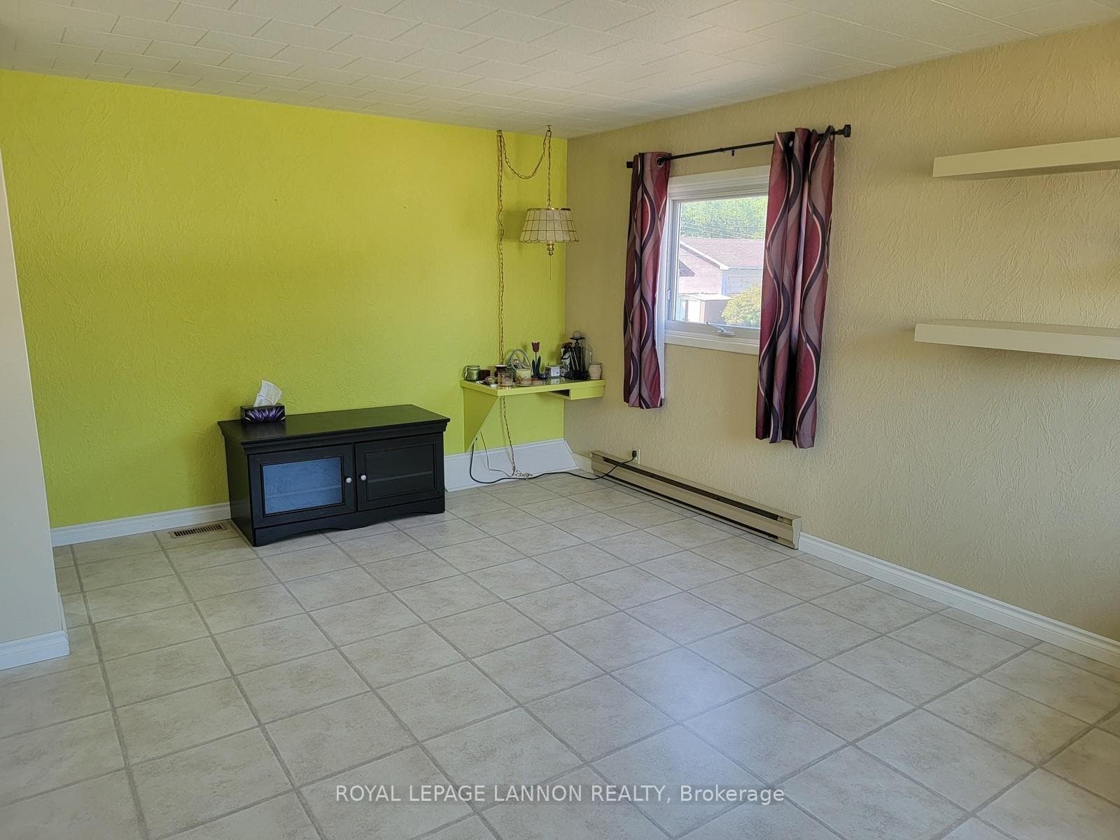 316 Newman Street photo 24