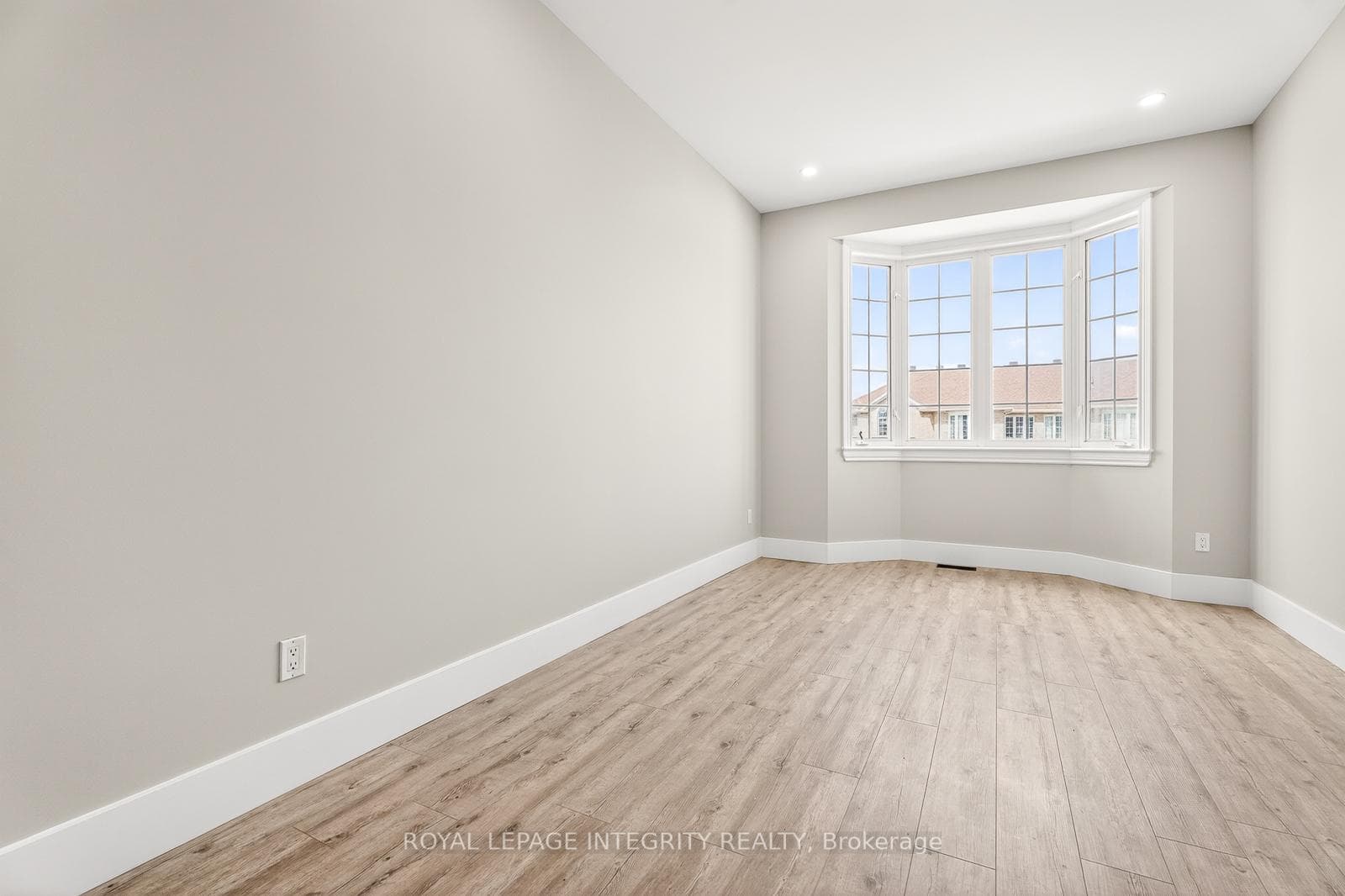 169 Desmond Trudeau Drive photo 24