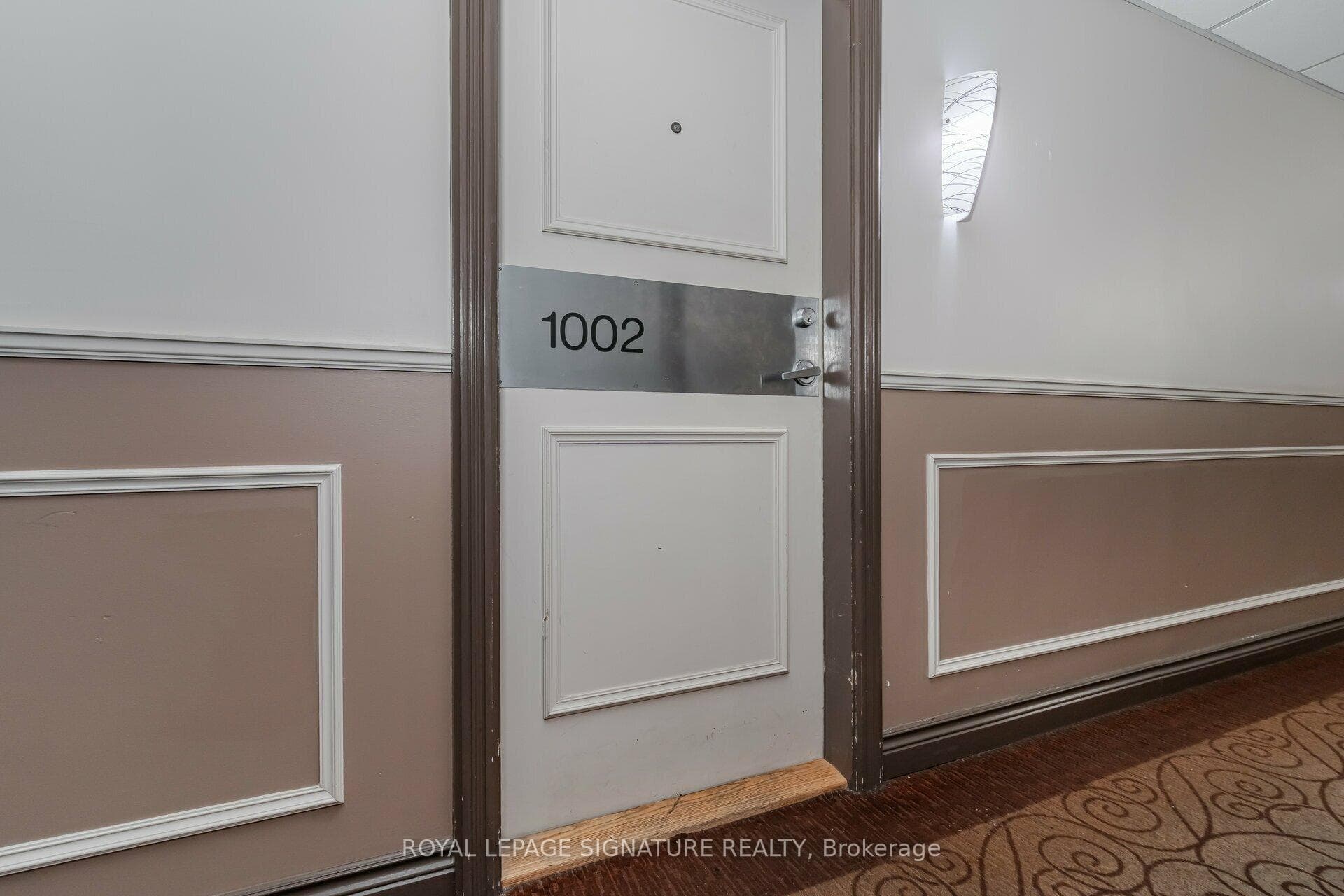 7 Bishop Avenue Unit 1002 photo 3
