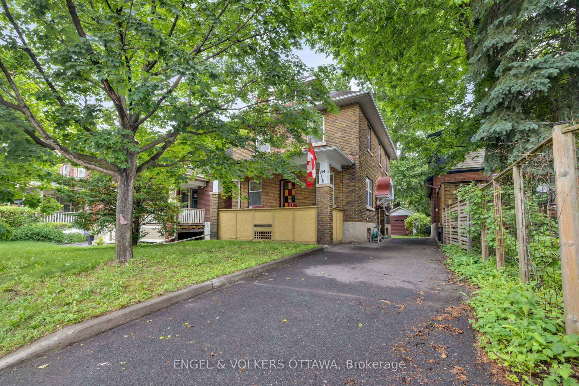 54 Glendale Avenue photo 2