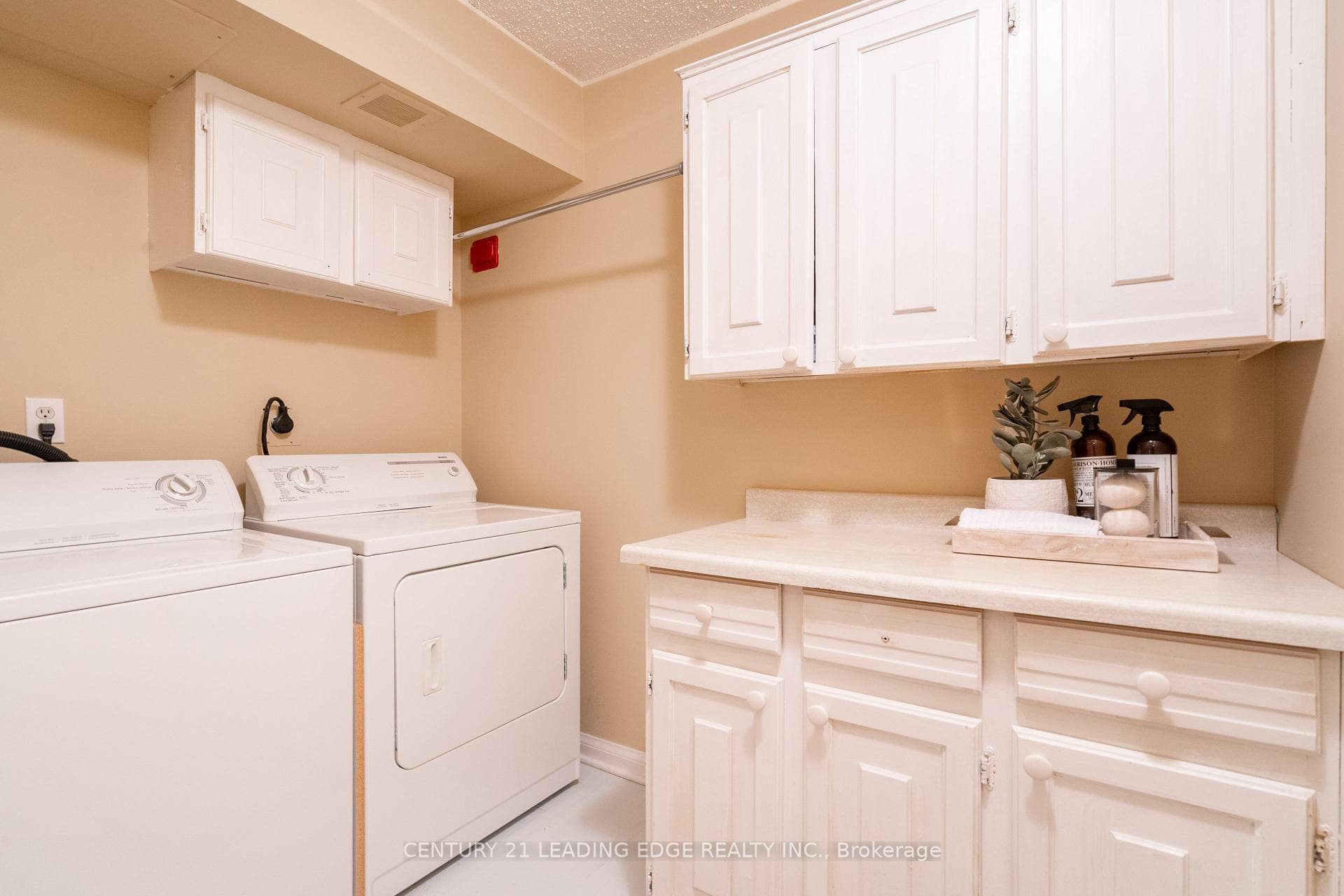 40 Chichester Place Unit 606 photo 21
