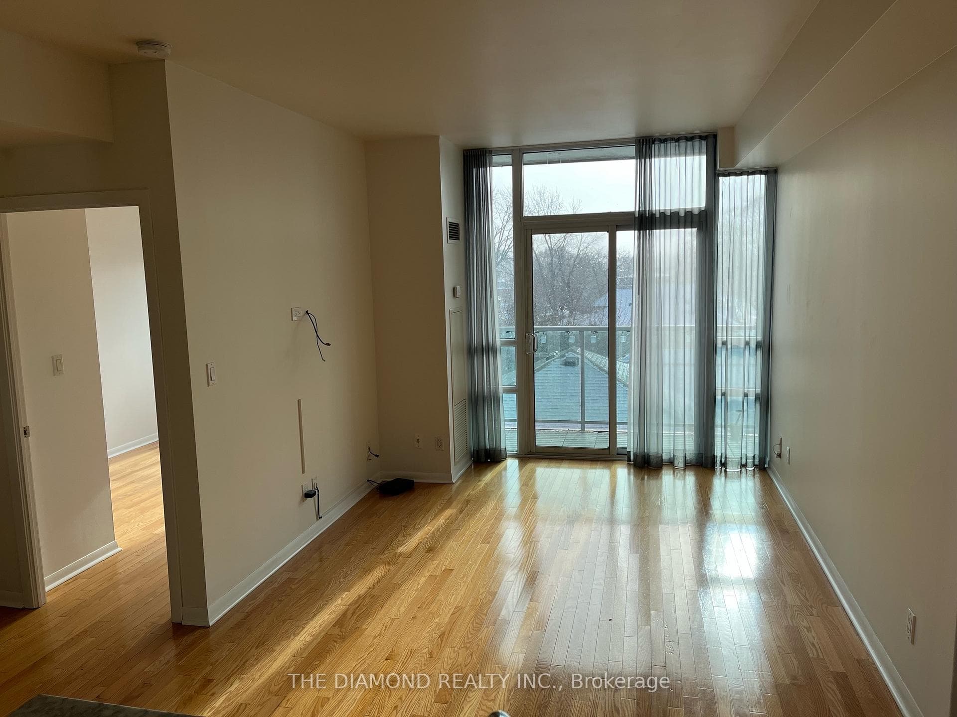 3391 Bloor Street Unit 407 photo 12