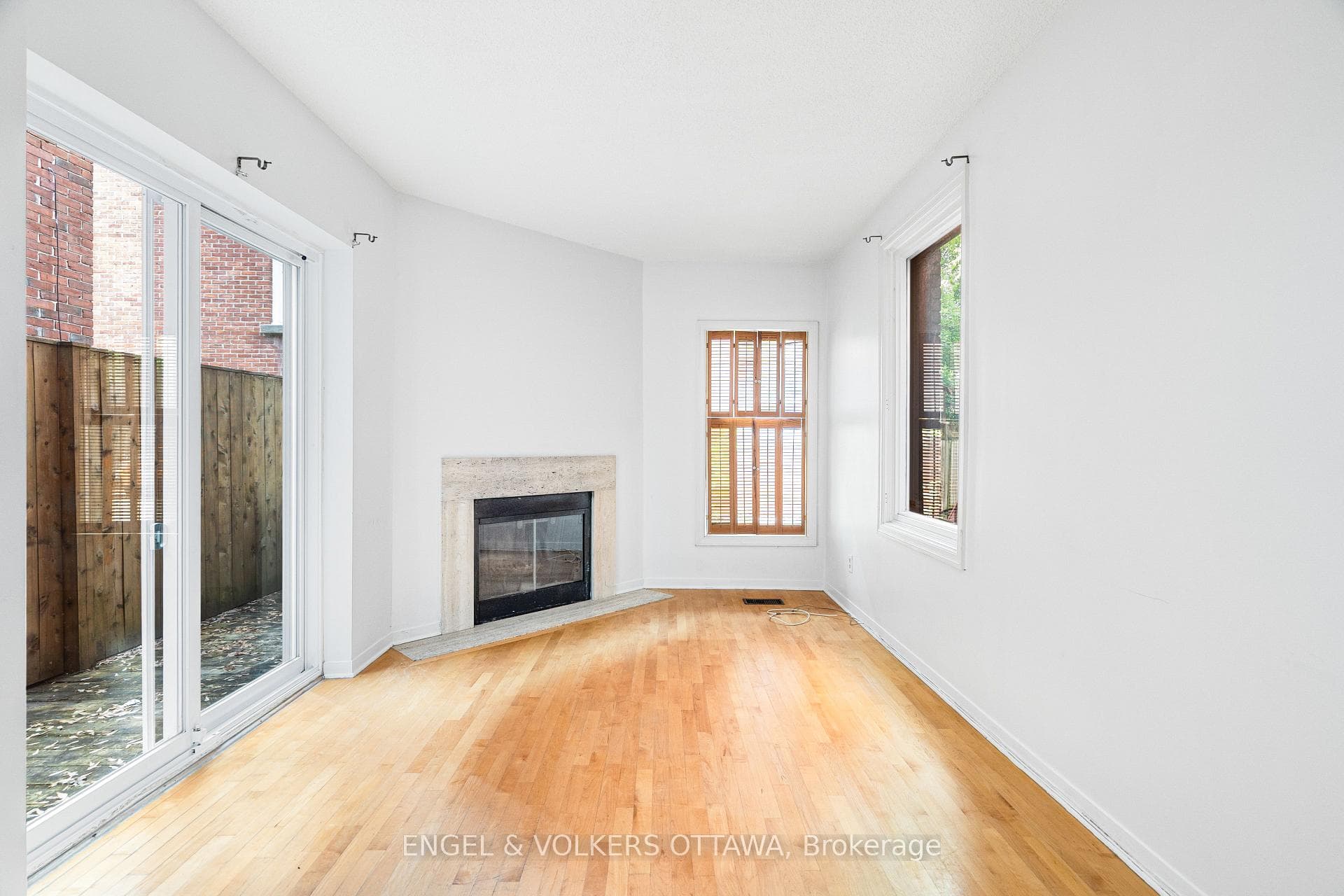 293 Somerset Street photo 19