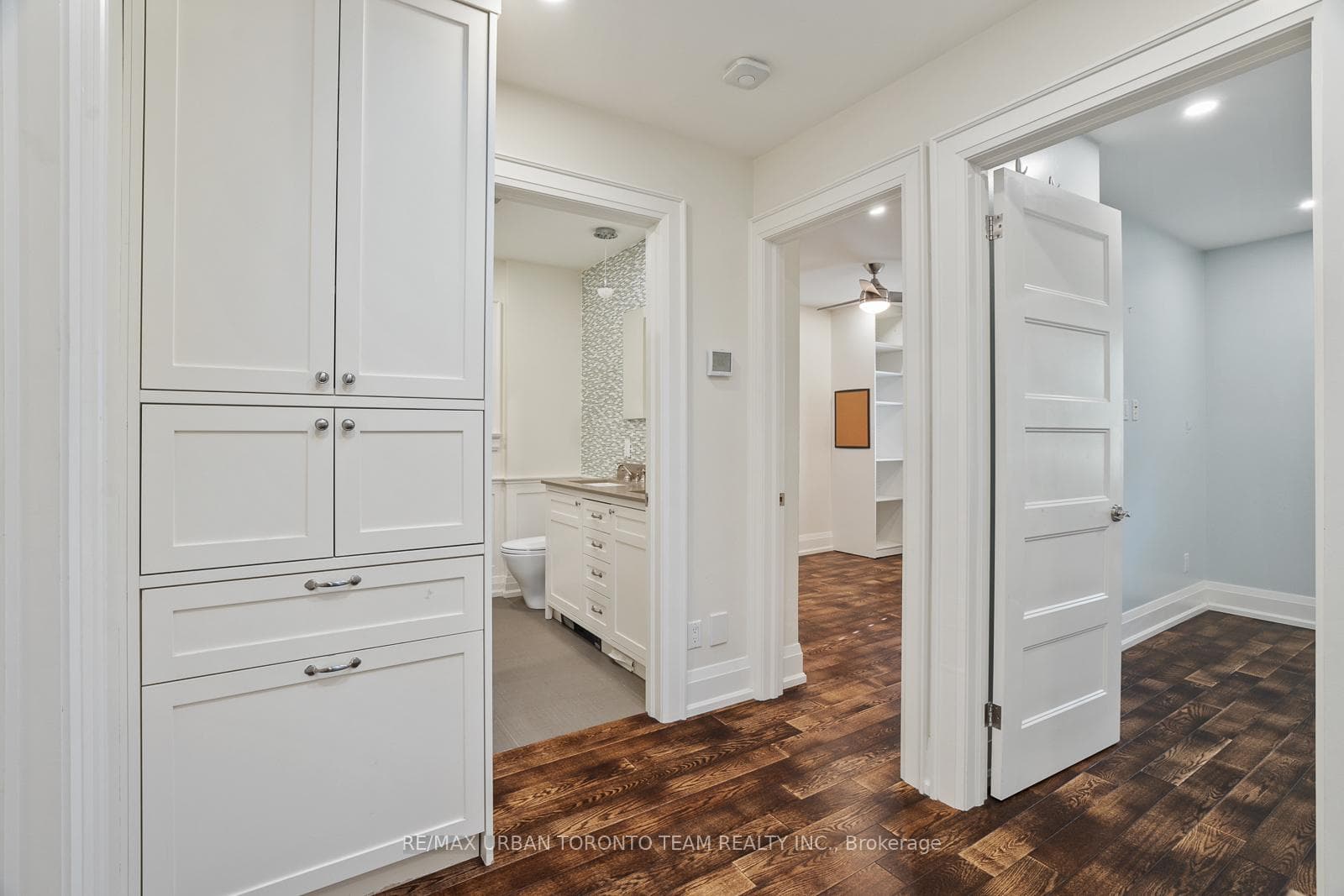 81 Mayfield Avenue photo 18