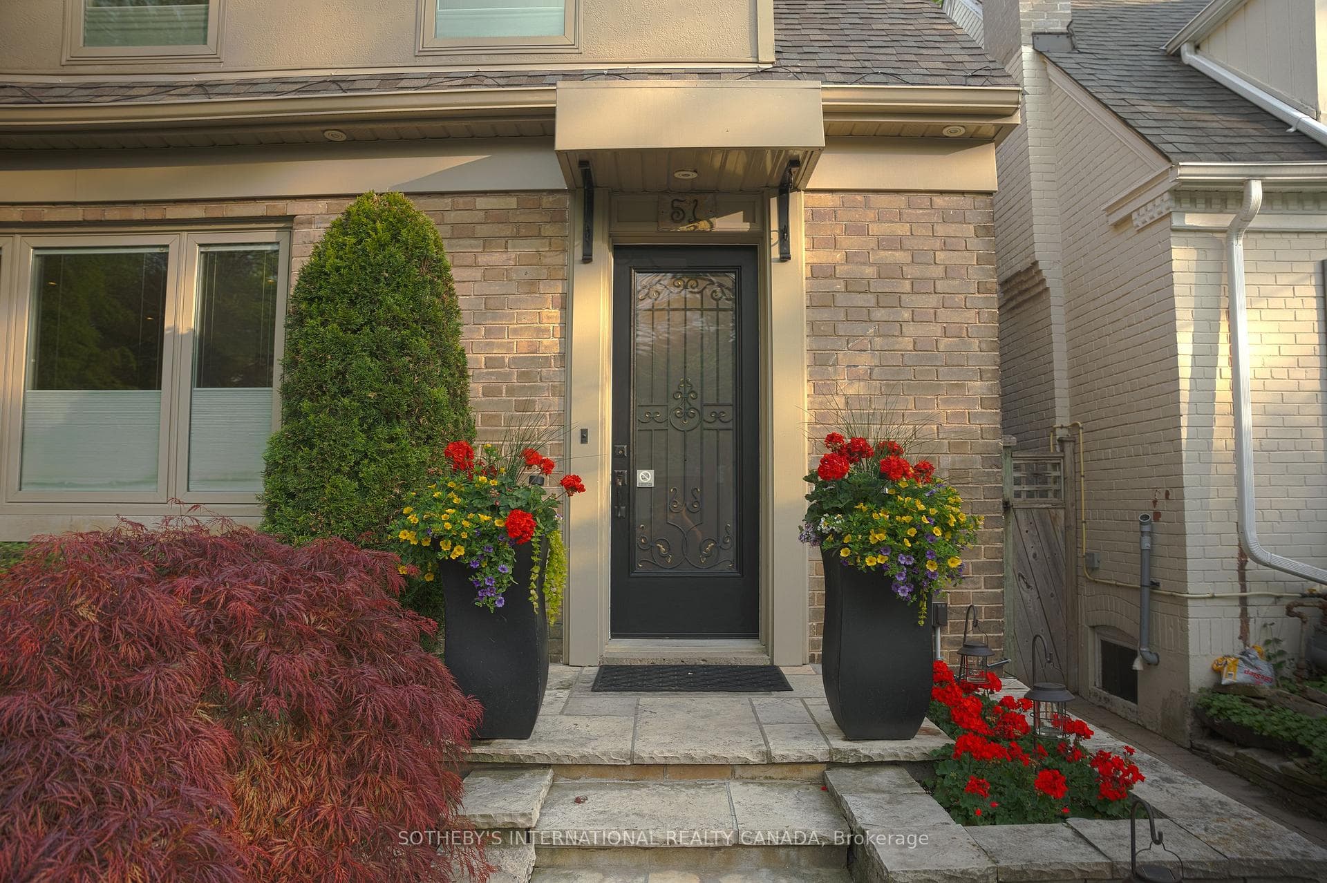 51 Fairfield Road photo 5
