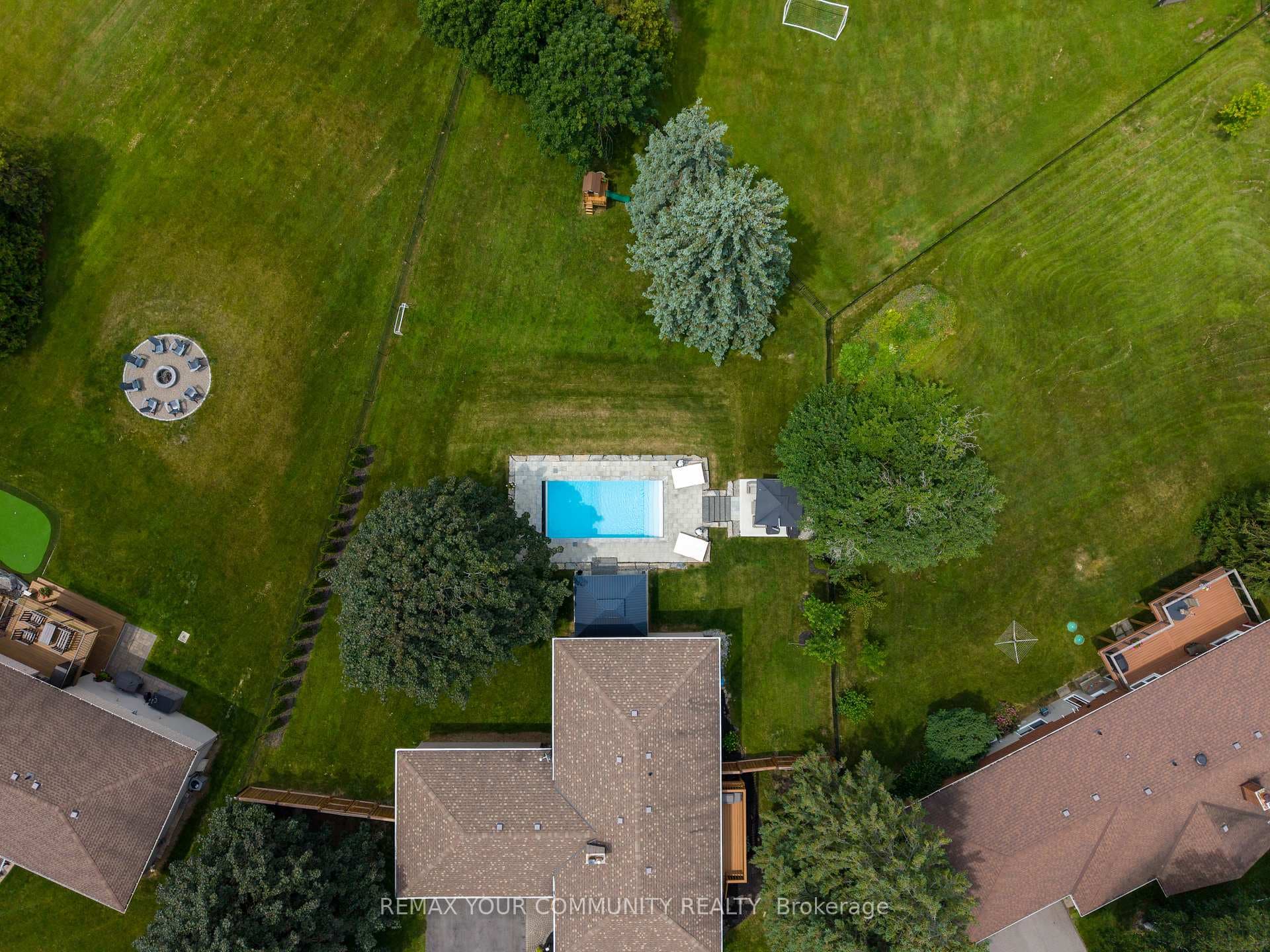 72 Cook Drive photo 43