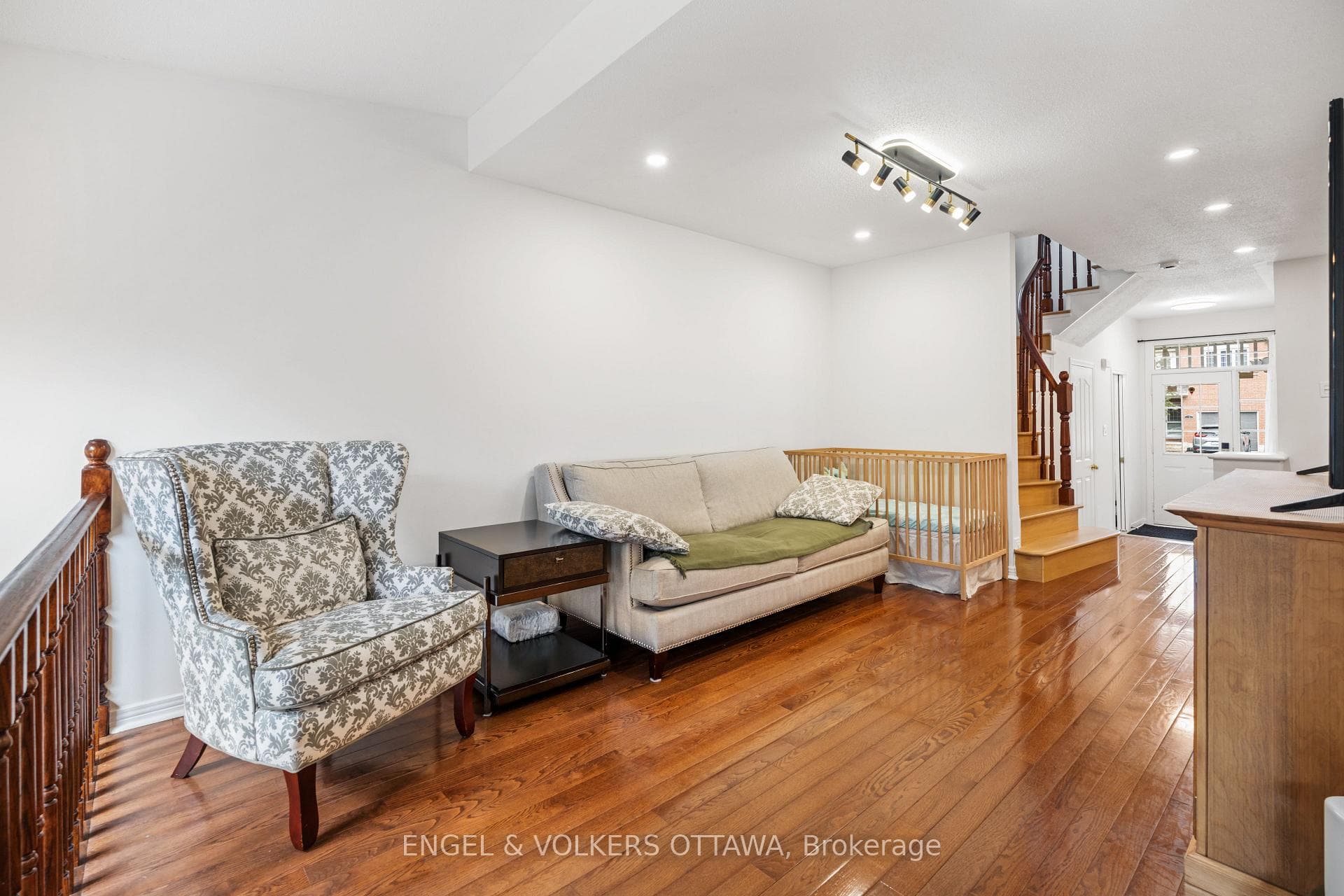 18 Cambray Lane photo 9