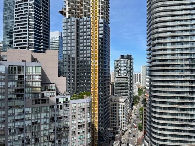 925 Bay Street Unit 2906 photo 24