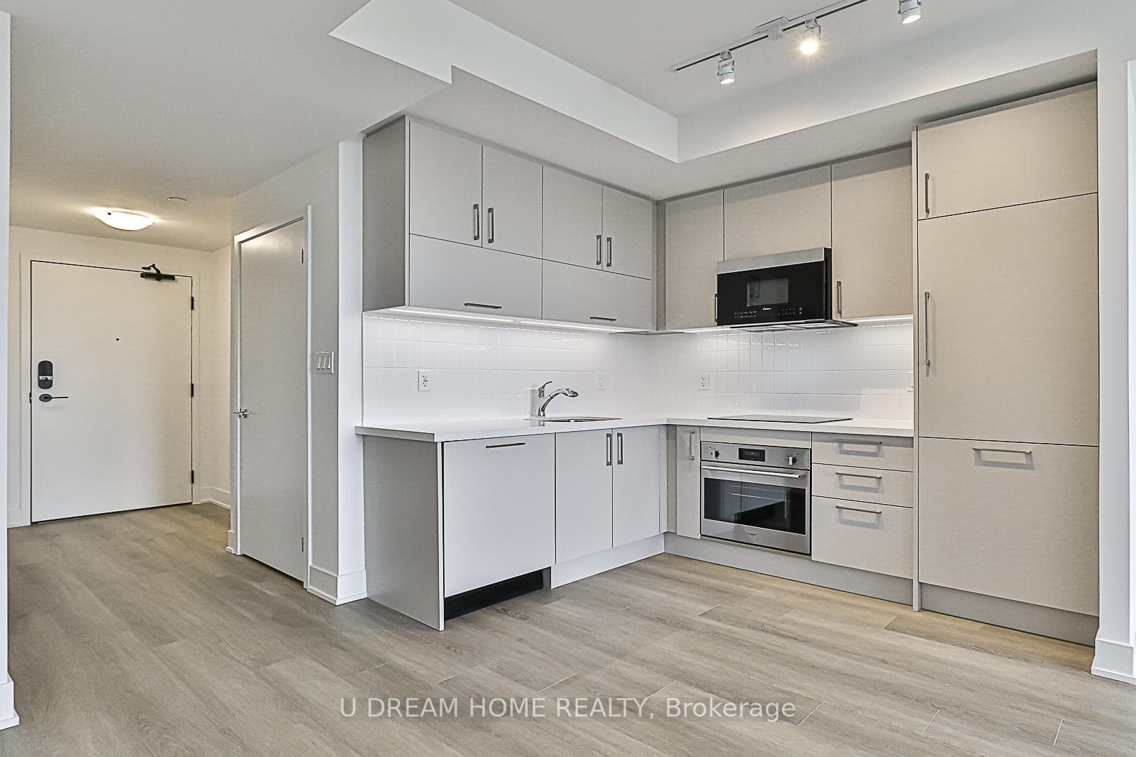 38 ANDRE DE GRASSE Street Unit 512 photo 7