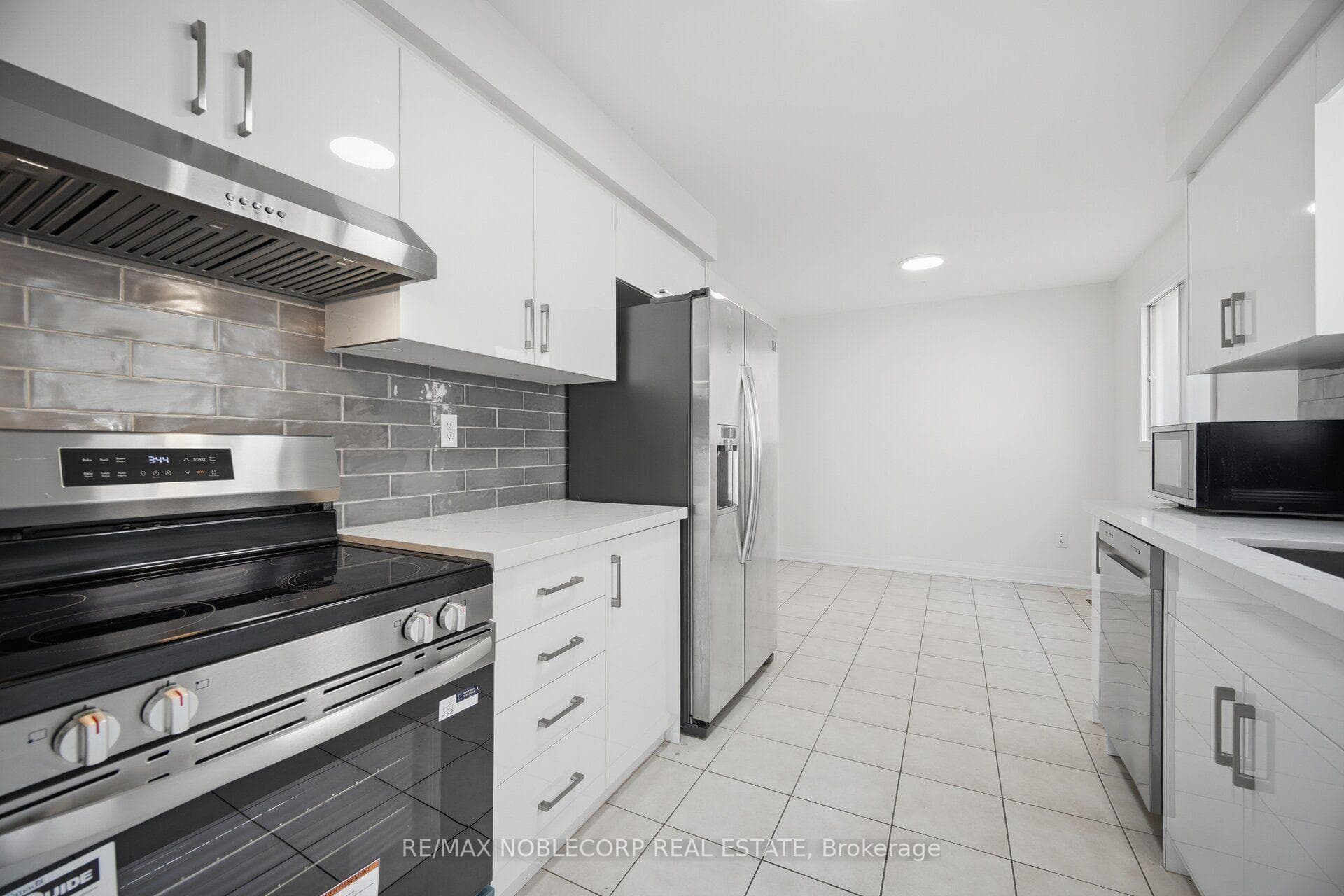 66 Cinrickbar Drive photo 22