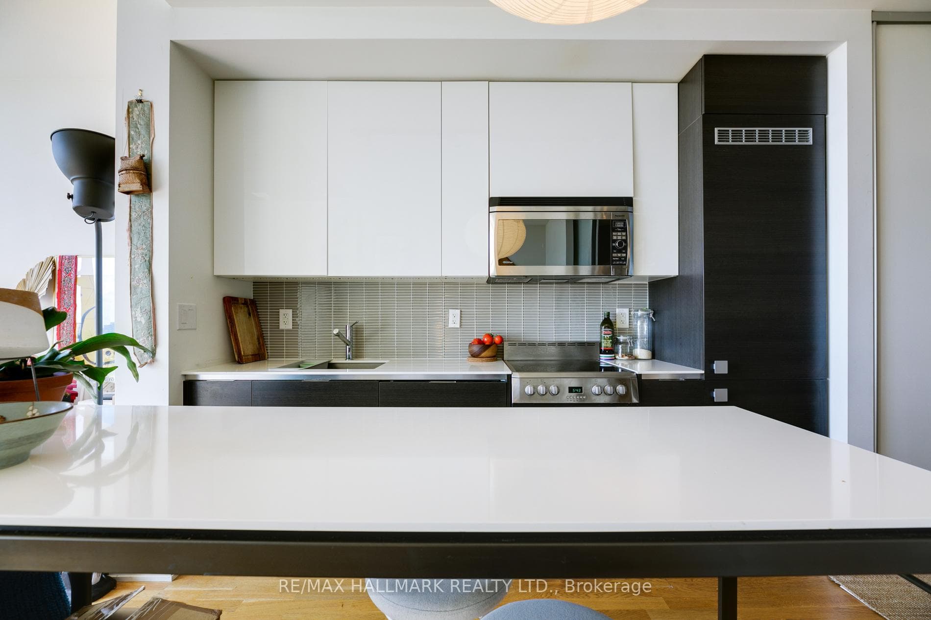 8 Dovercourt Road Unit 1003 photo 10