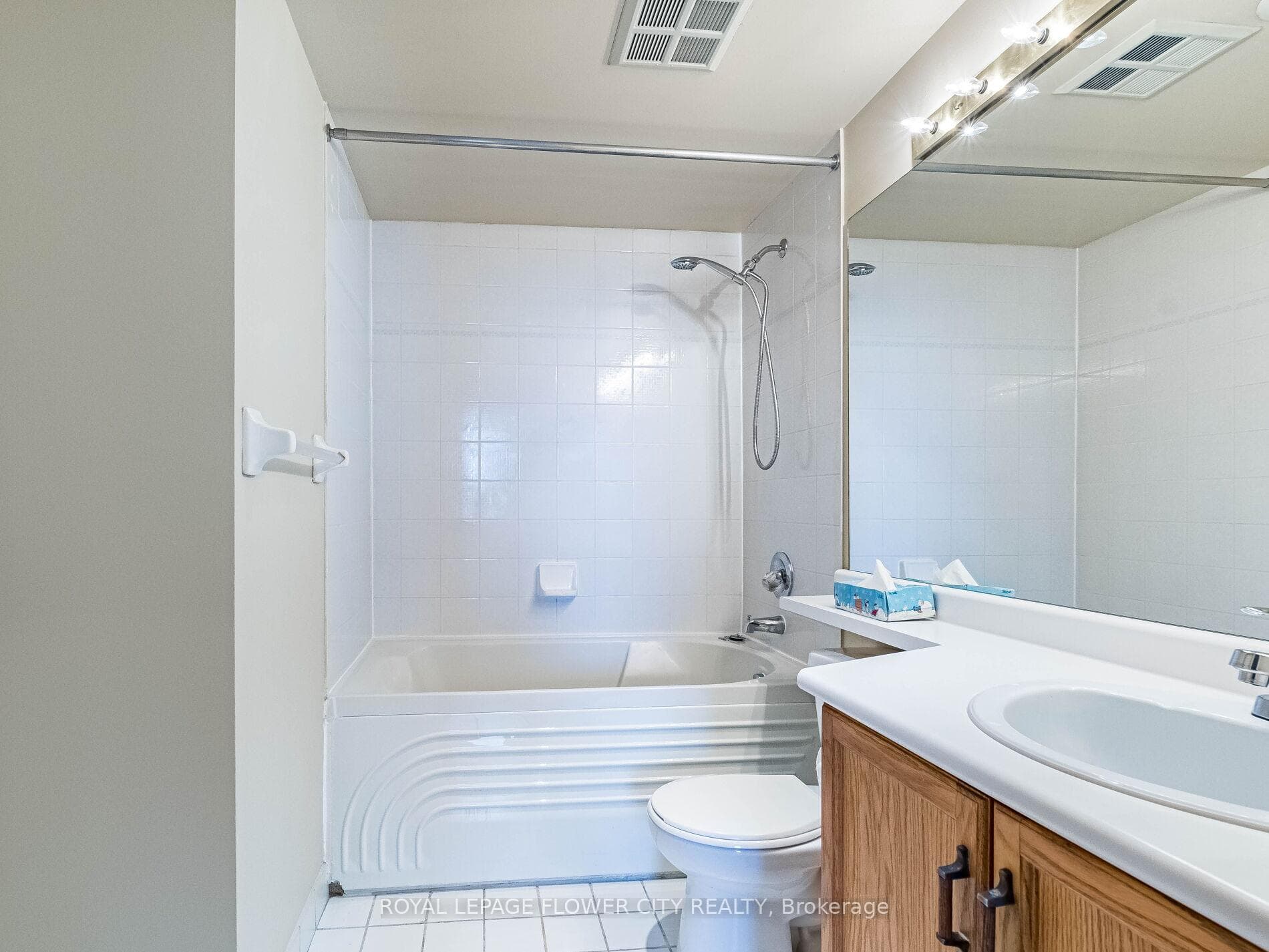 6 Humberline Drive Unit 604 photo 25