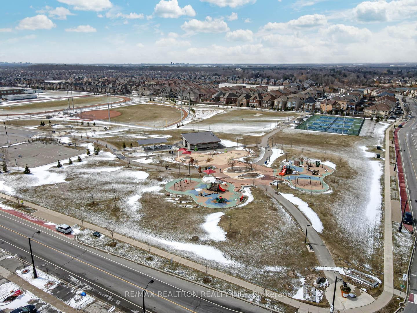 64 Gorman Avenue photo 40