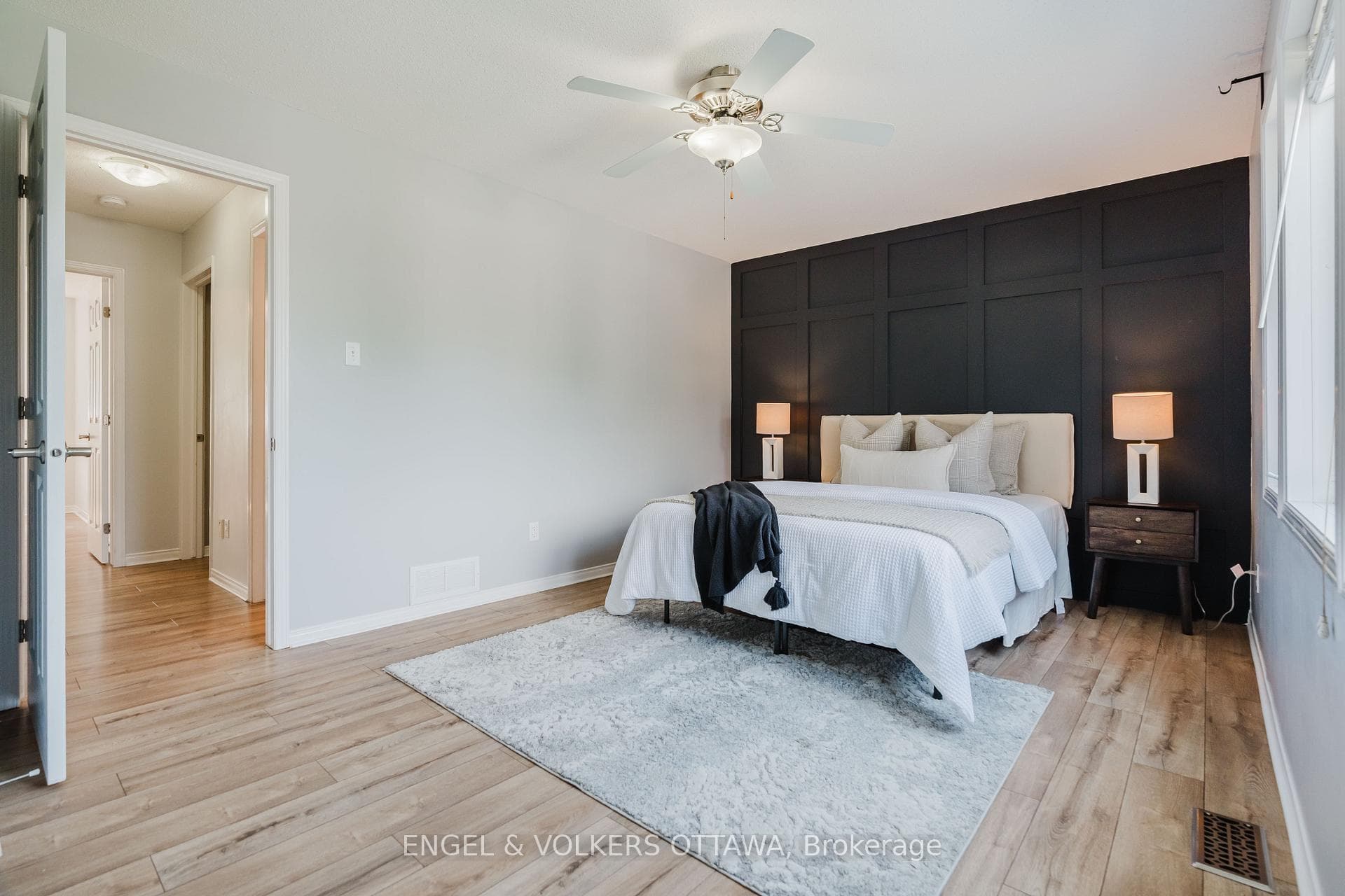 77 Whalings Circle photo 22