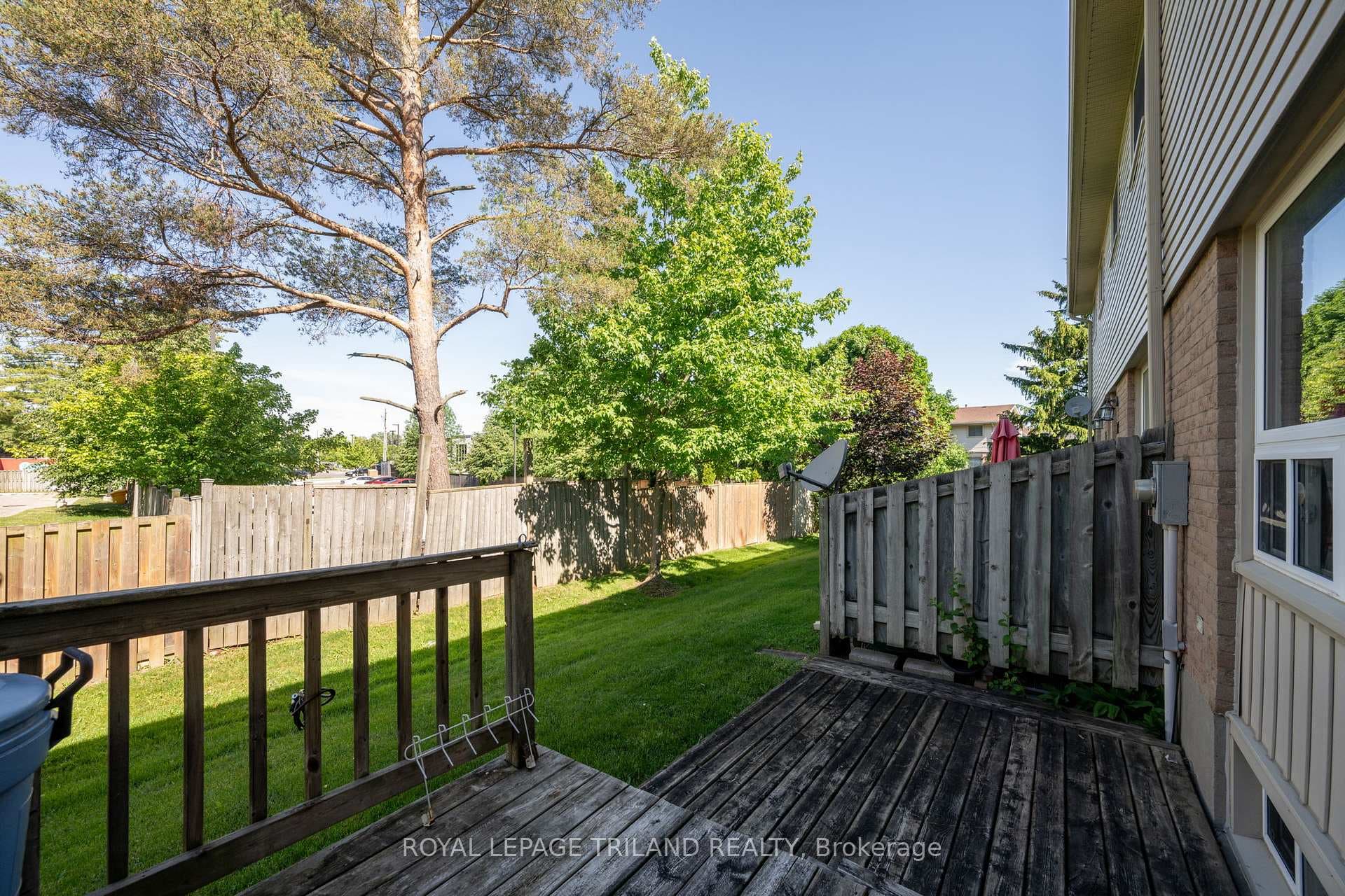 626 Wharncliffe Road Unit 28 photo 25