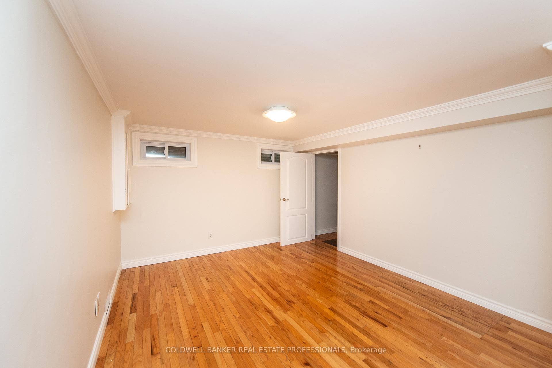 264 Royal Orchard Boulevard Unit 22 photo 20