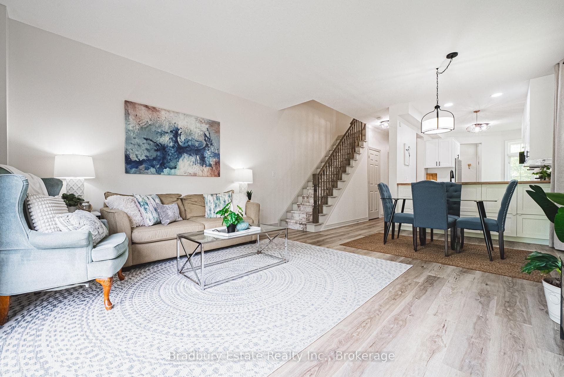 1401 Treeland Street photo 10