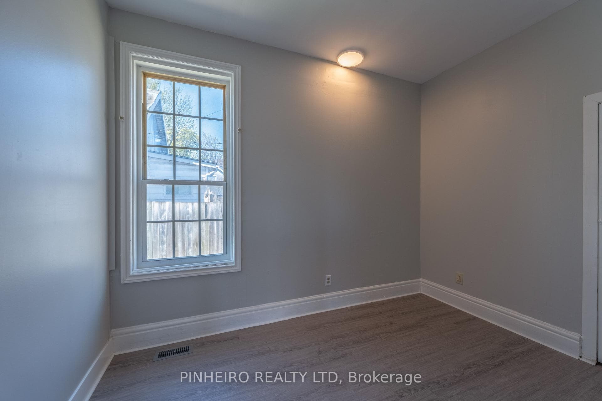 786 Nelson Street photo 15