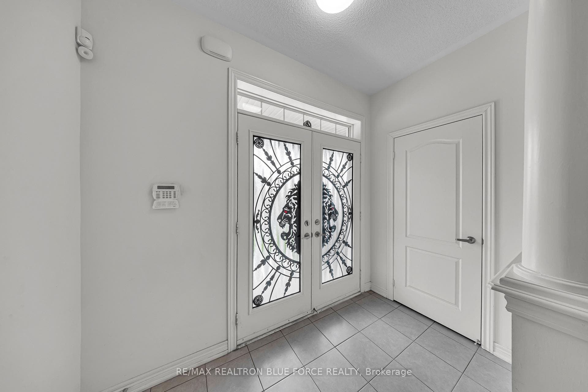 38 Pinedale Avenue photo 3