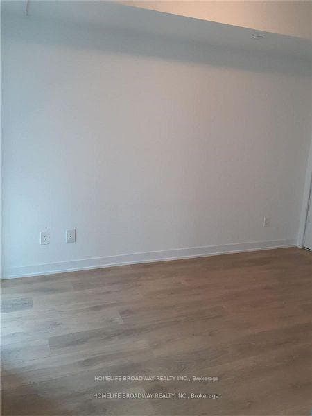 87 Peter Street Unit 718 photo 7