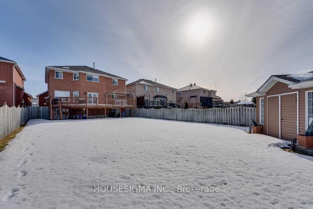 129 Gore Drive photo 2