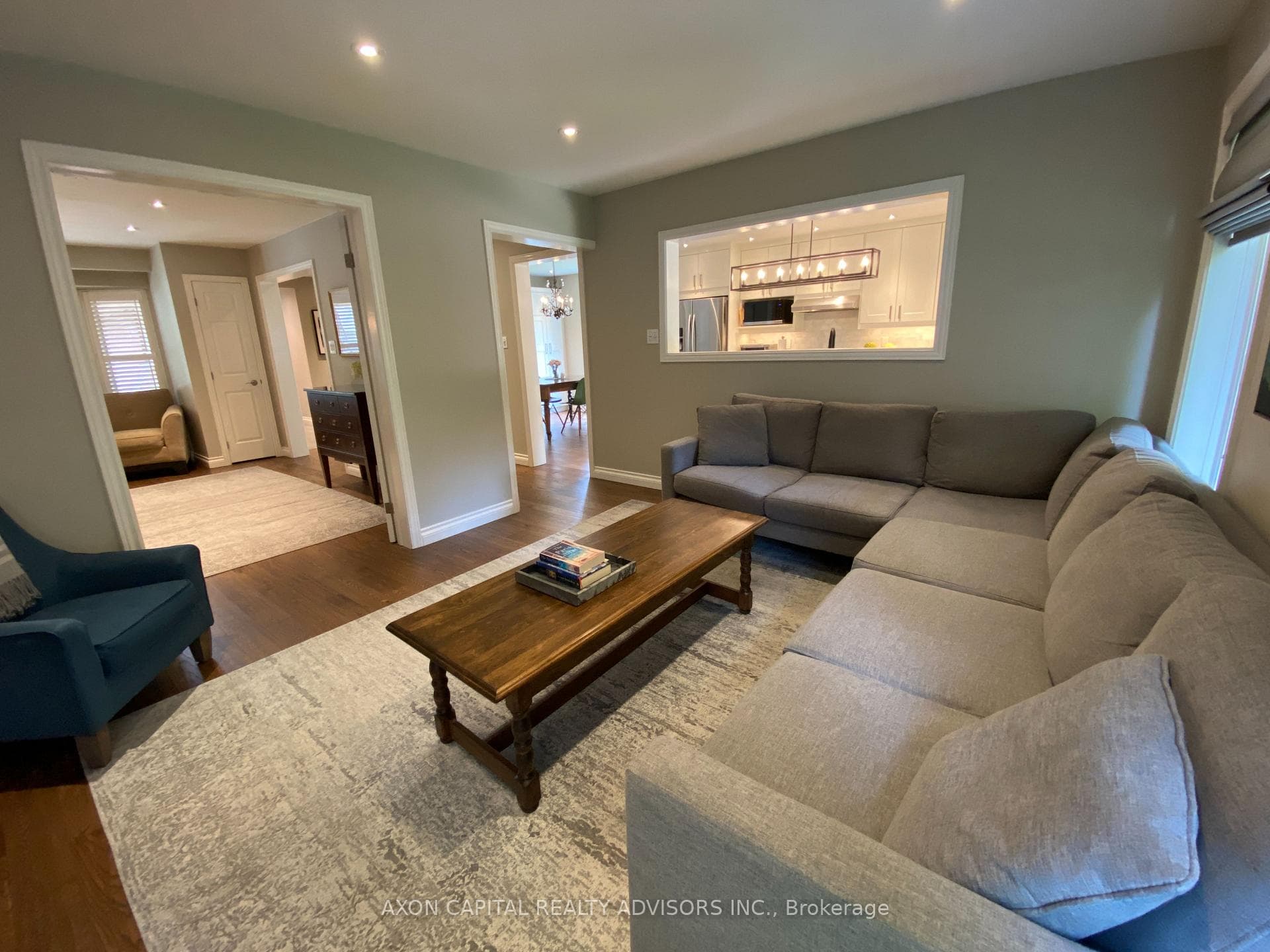74 Eleanor Circle photo 9